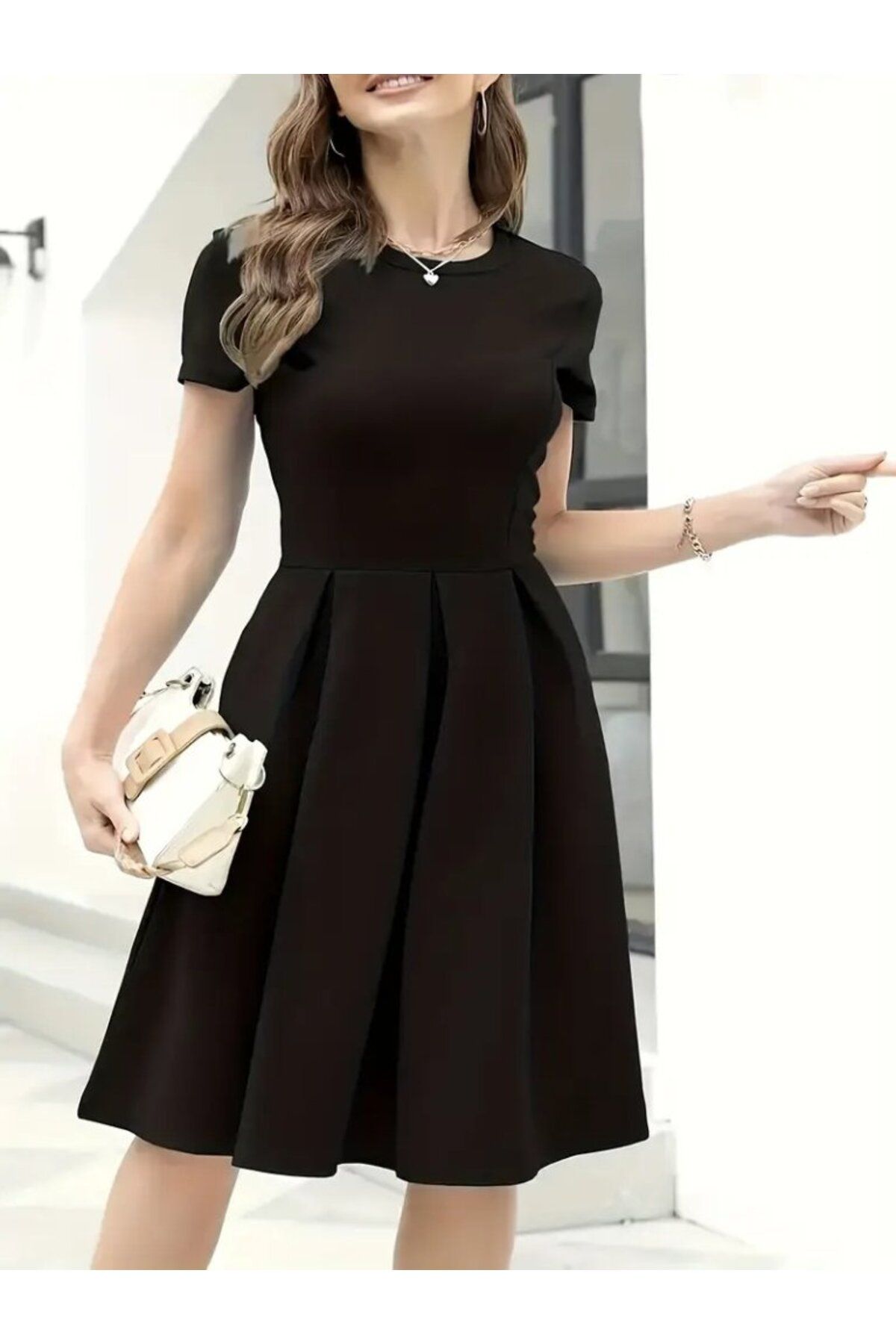 velmorafashion Kadın Kısa Kollu Bisiklet Yaka önden Pile Detaylı Janjan Krep Elbise