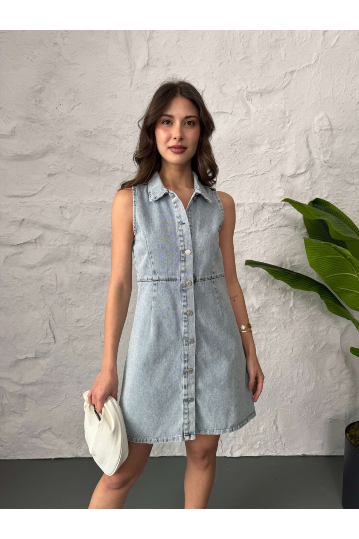 Elif Özbey Butik Buz Mavi Sıfır Kol Düğmeli Denim Elbise