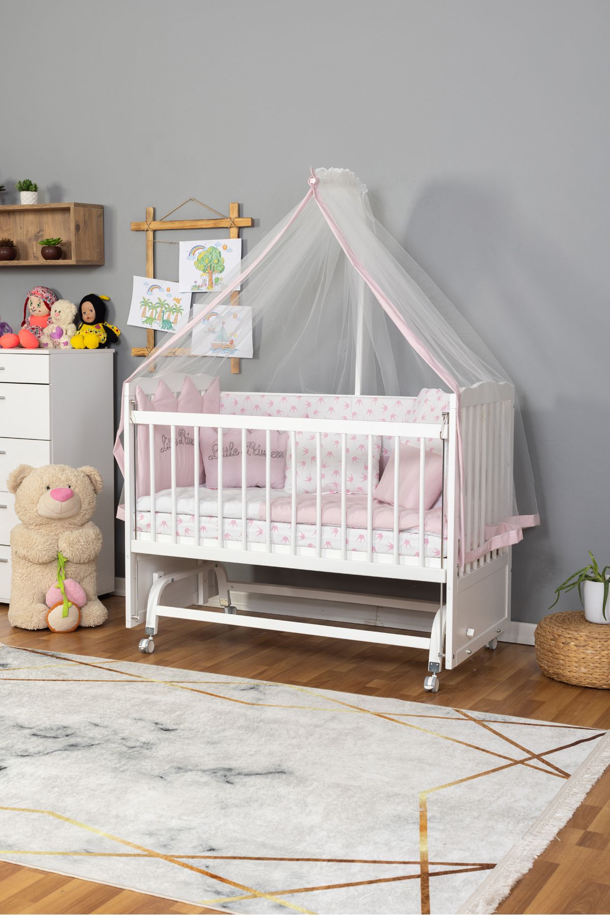 Carino Wins Tutku BEYAZ Bebek Beşiği Ahşap Beşik Anne Yanı Yeni Doğan PEMBE NAKIŞ UYKU SETLİ + TEKERLEKLİ