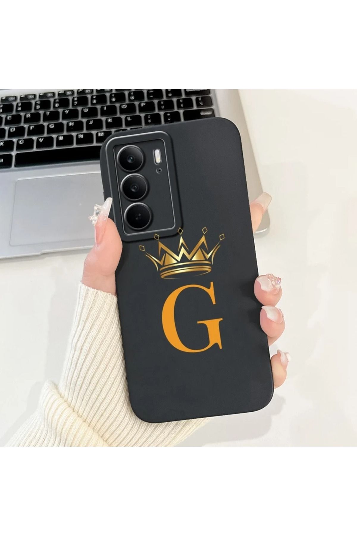 Rotaks Realme C75 Uyumlu Harfli Taç Baskılı Kişiye Özel Silikon Telefon Kılıfı - G