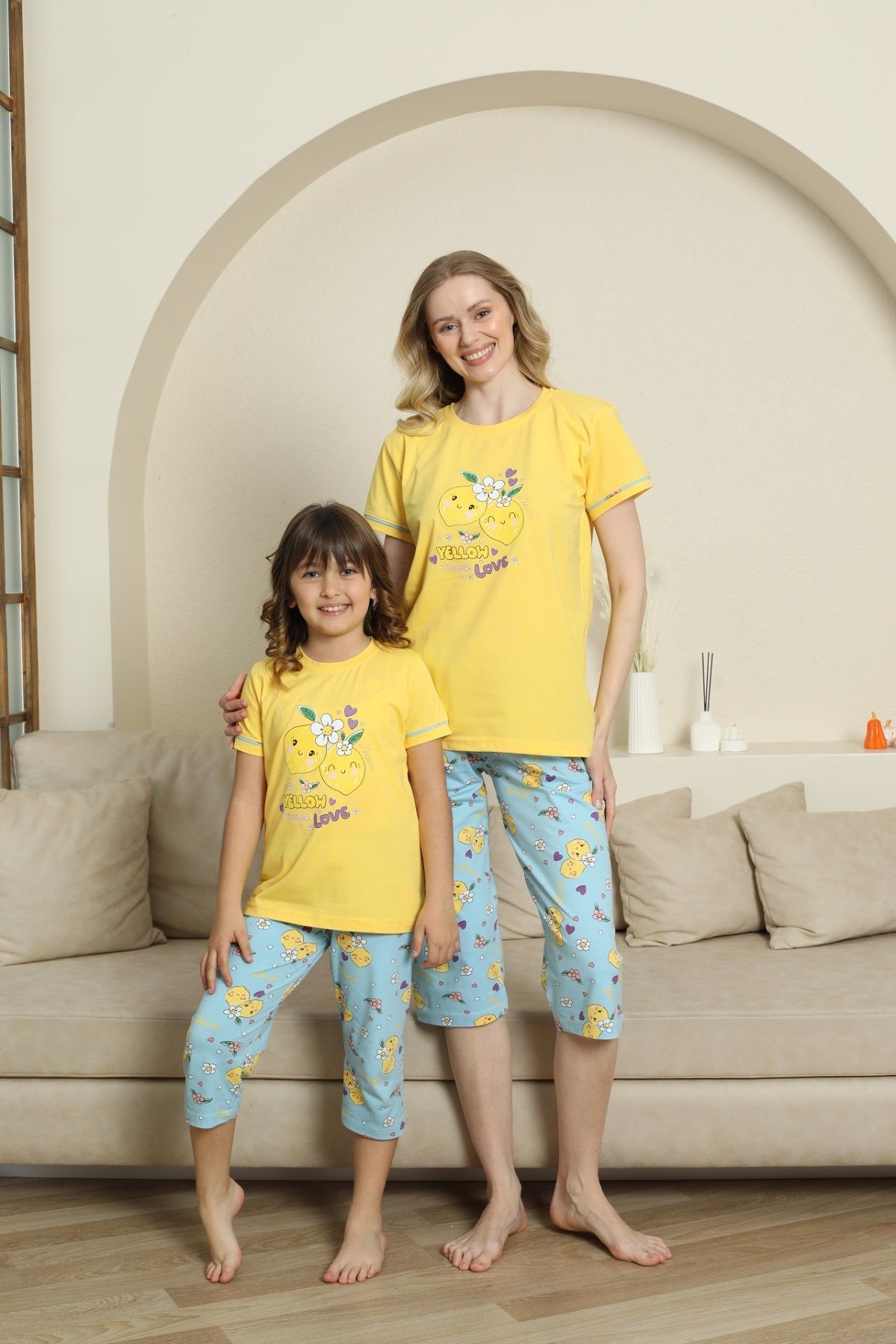 KAPİTEX Anne Kız Kısa Kollu Bisiklet Yaka Baskılı Limonlu Mor Pijama Takımı