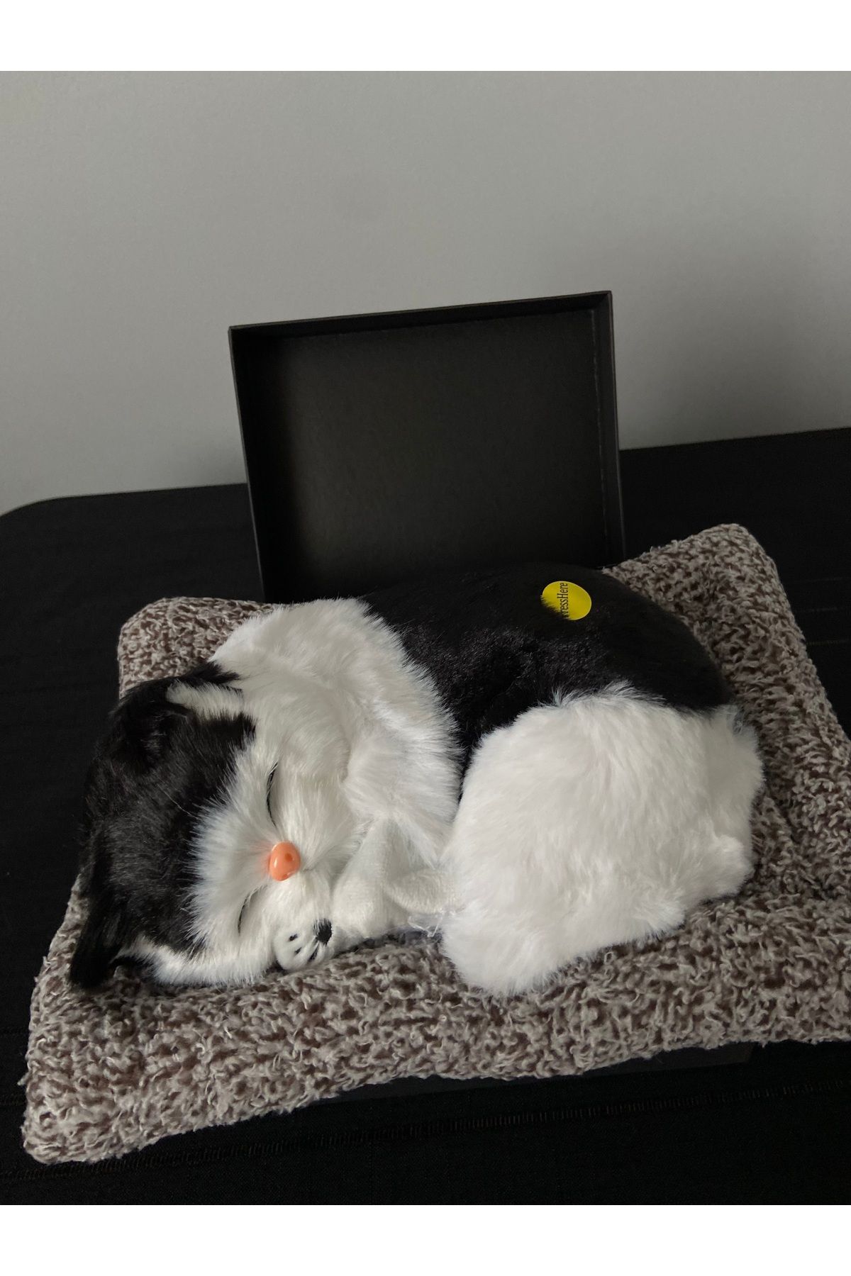 Le Sisters Boutiqe Uyuyan oyuncak kedi