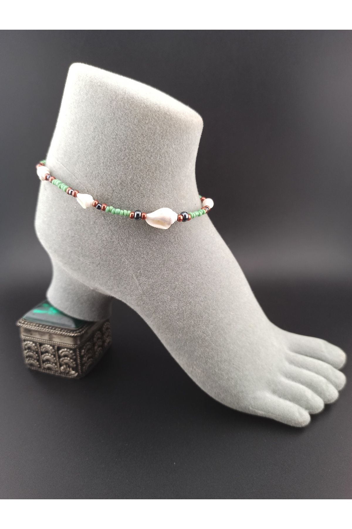 sondonfashion Halhal - El yapımı Deniz Kabuğu Mint Yeşili Cam Boncuk Butik Halhal T-H-Y-116