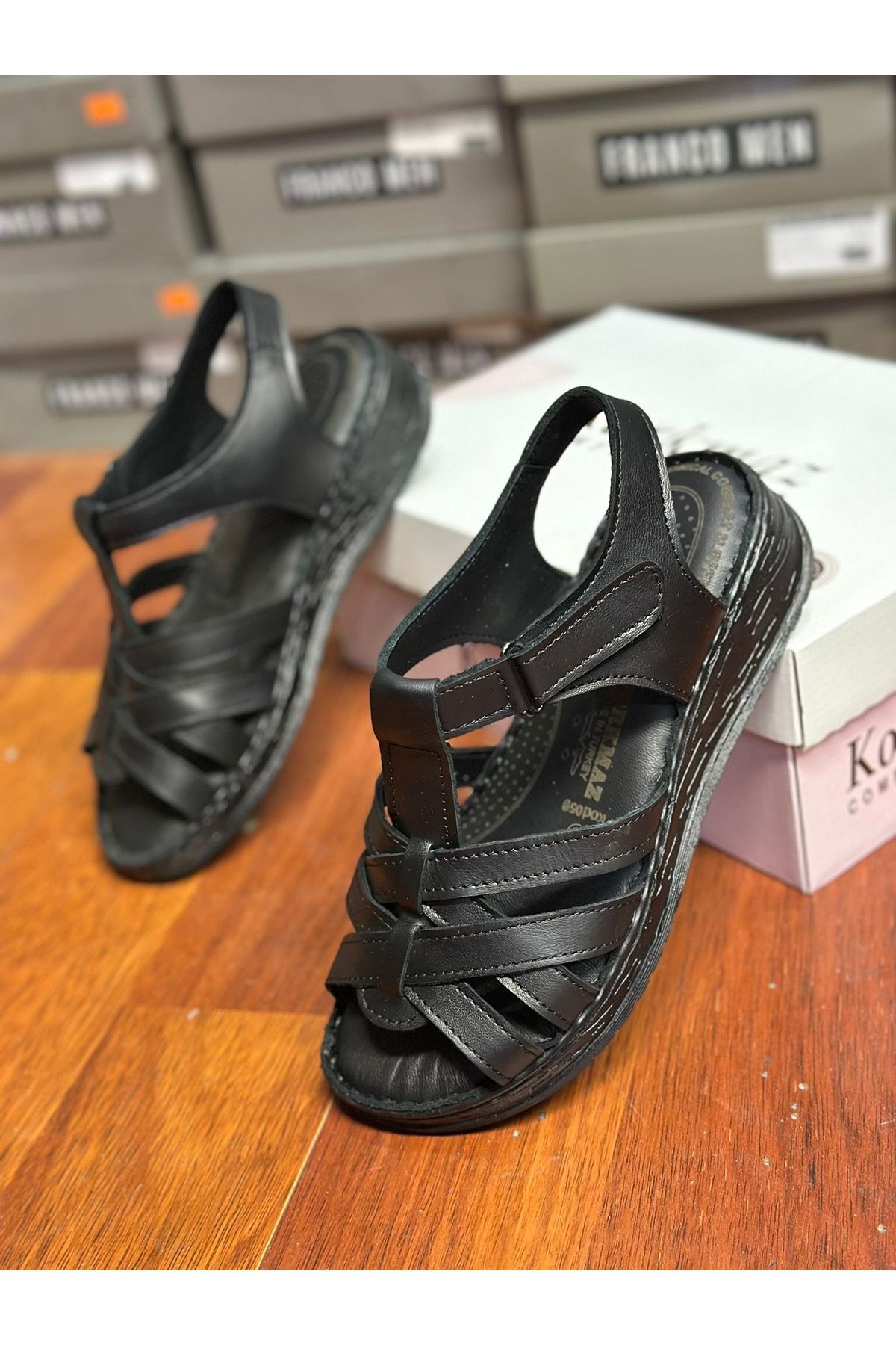KORKMAZ HAKİKİ DERİ SANDALET