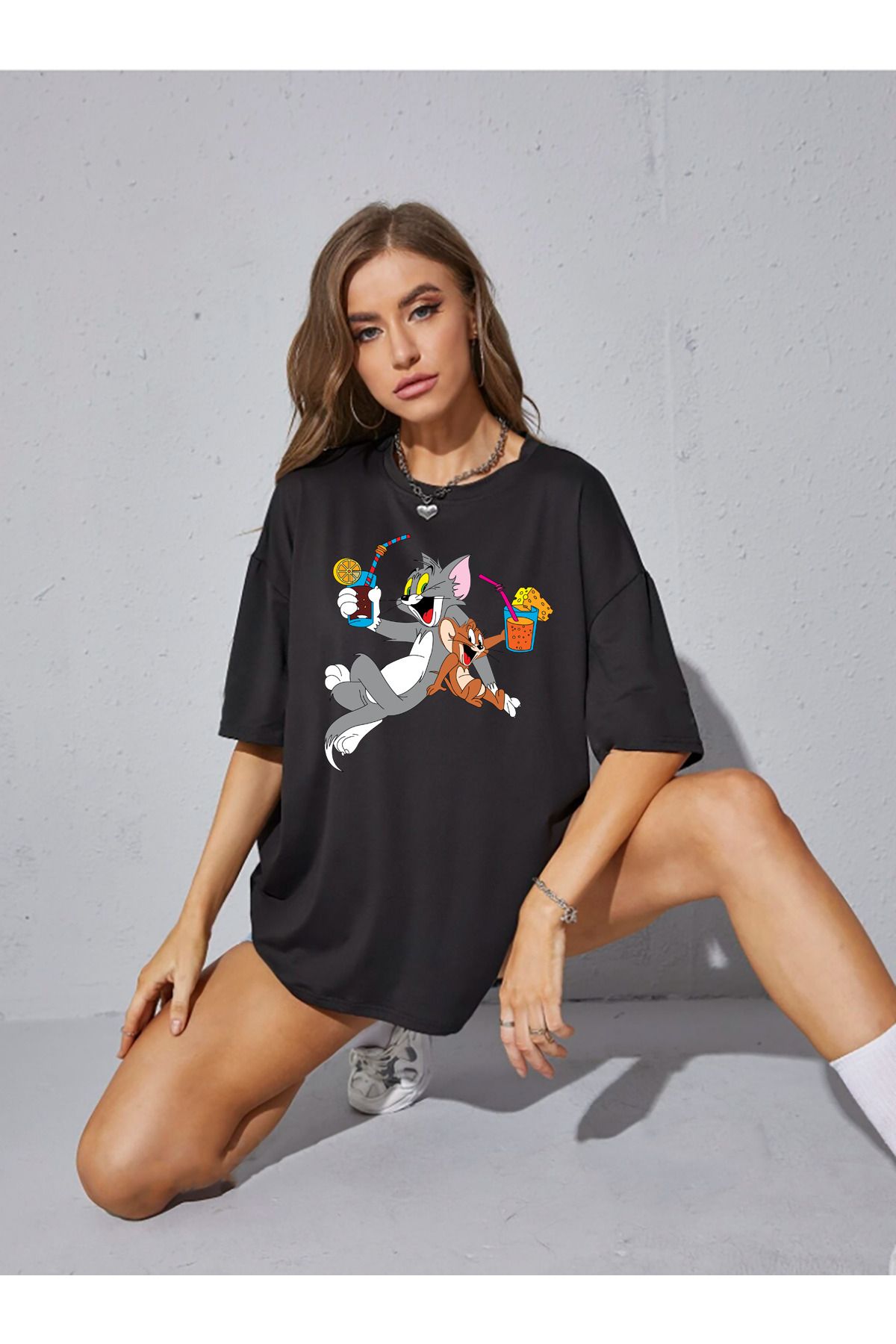 qavnas Unisex Tom and Mickey Baskılı Rahat Kesim Siyah T-Shirt