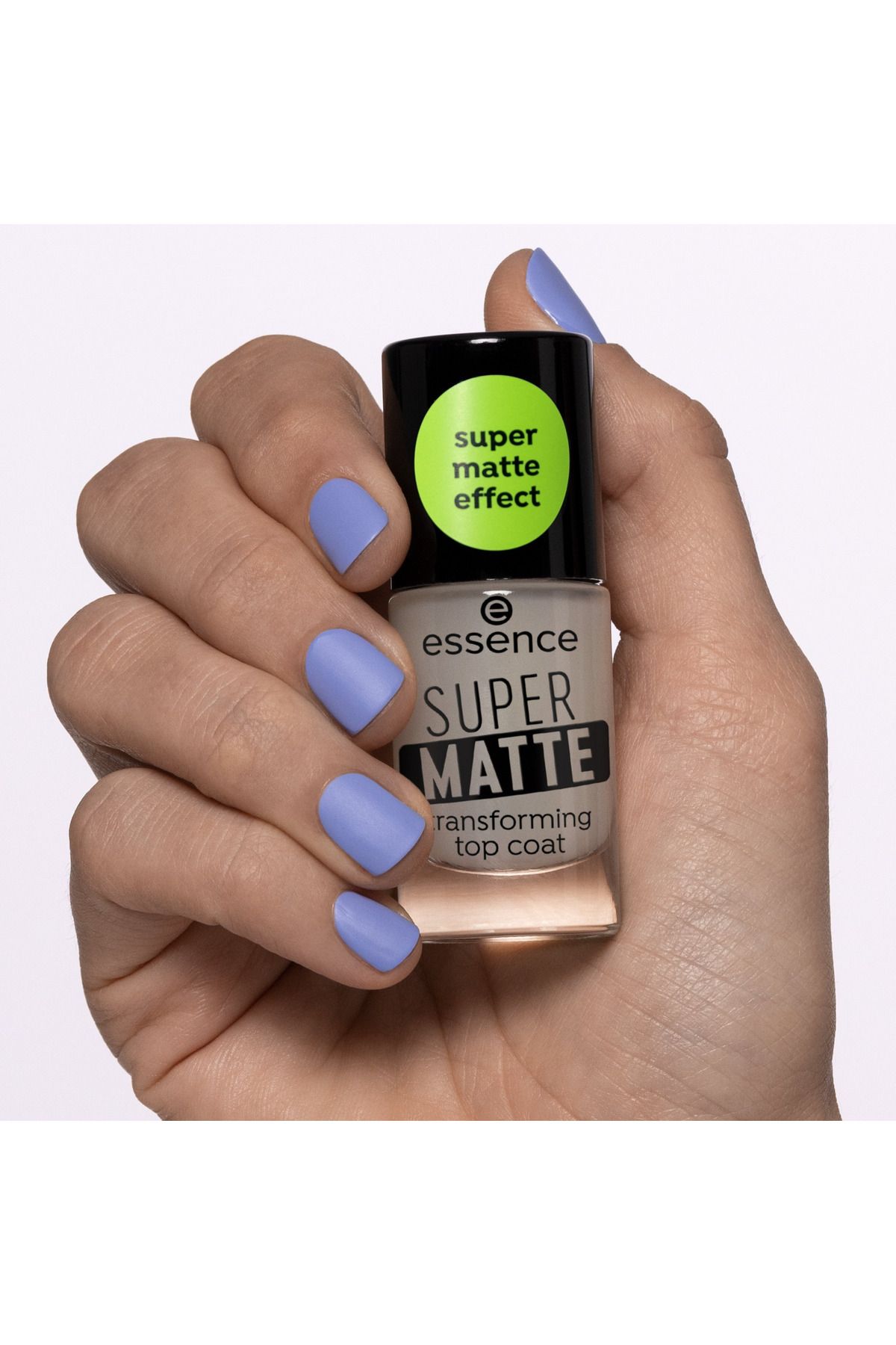 Essence-SUPER MATTE transforming top coat 6