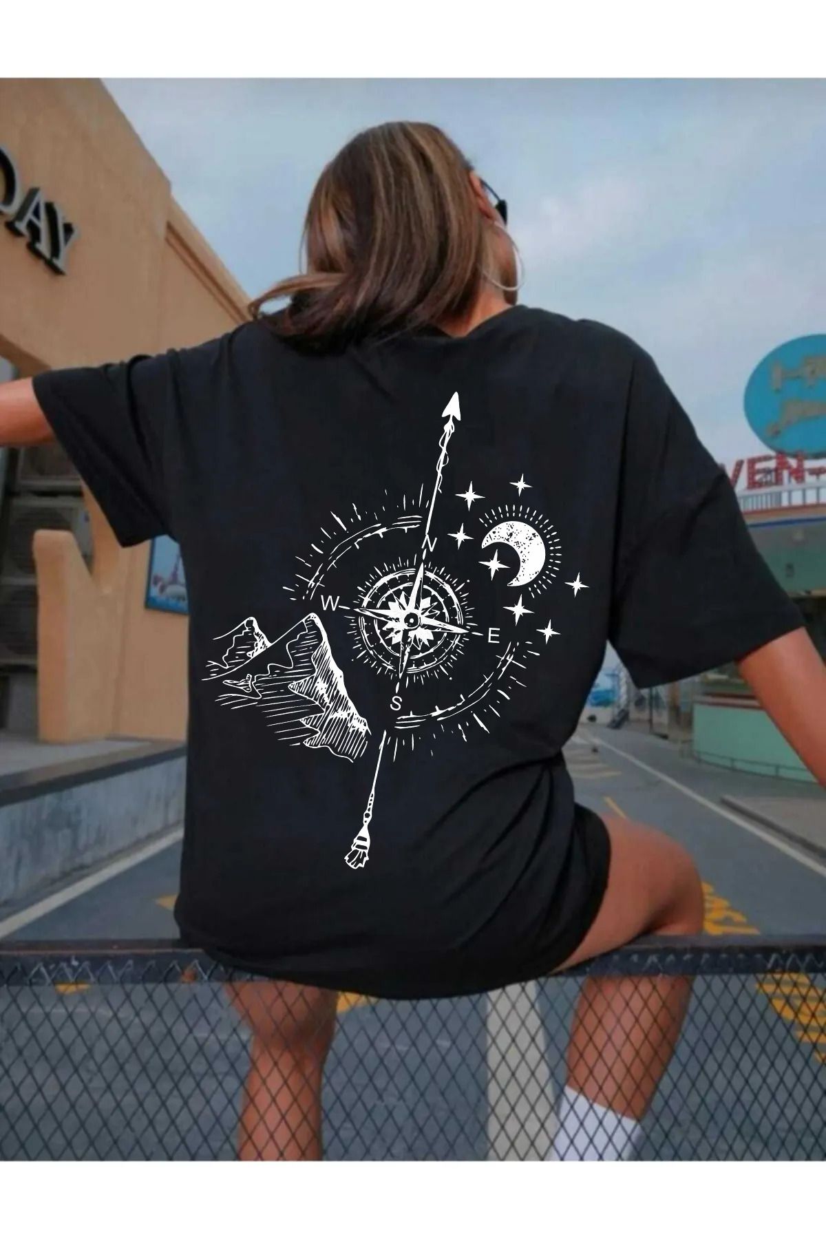 memowear Unisex Pusula detay Baskılı Rahat Kesim Siyah T-Shirt