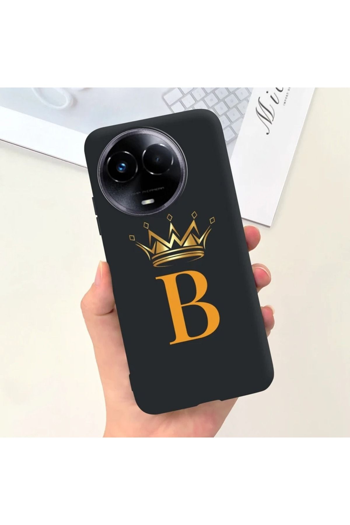 Rotaks Realme 11 Uyumlu Harfli Taç Baskılı Kişiye Özel Silikon Telefon Kılıfı - B