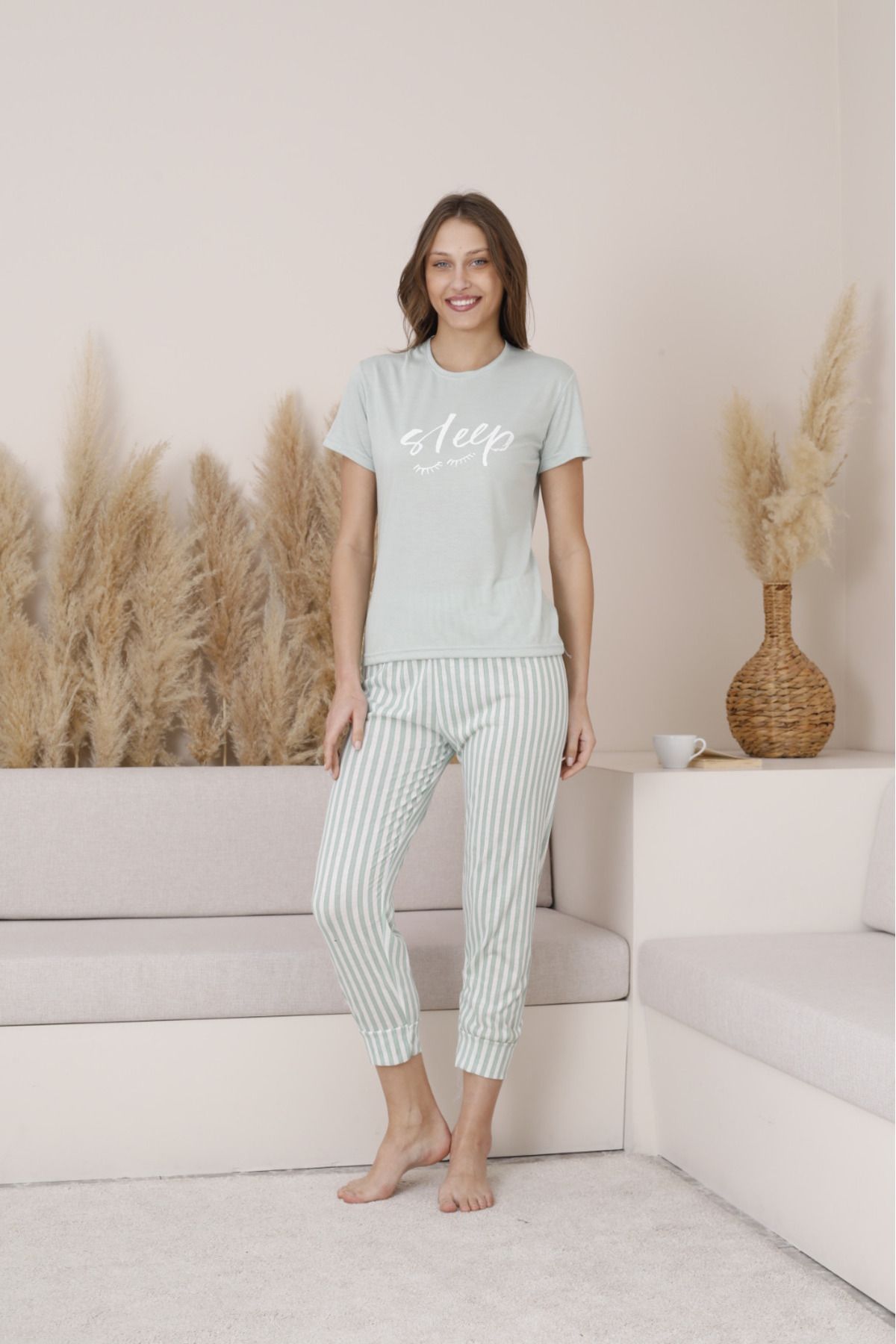 Mia Kadın Pijama Kısa Kol Sleep Yazılı Bisiklet Yaka Altı Çizgili Pijama Takımı