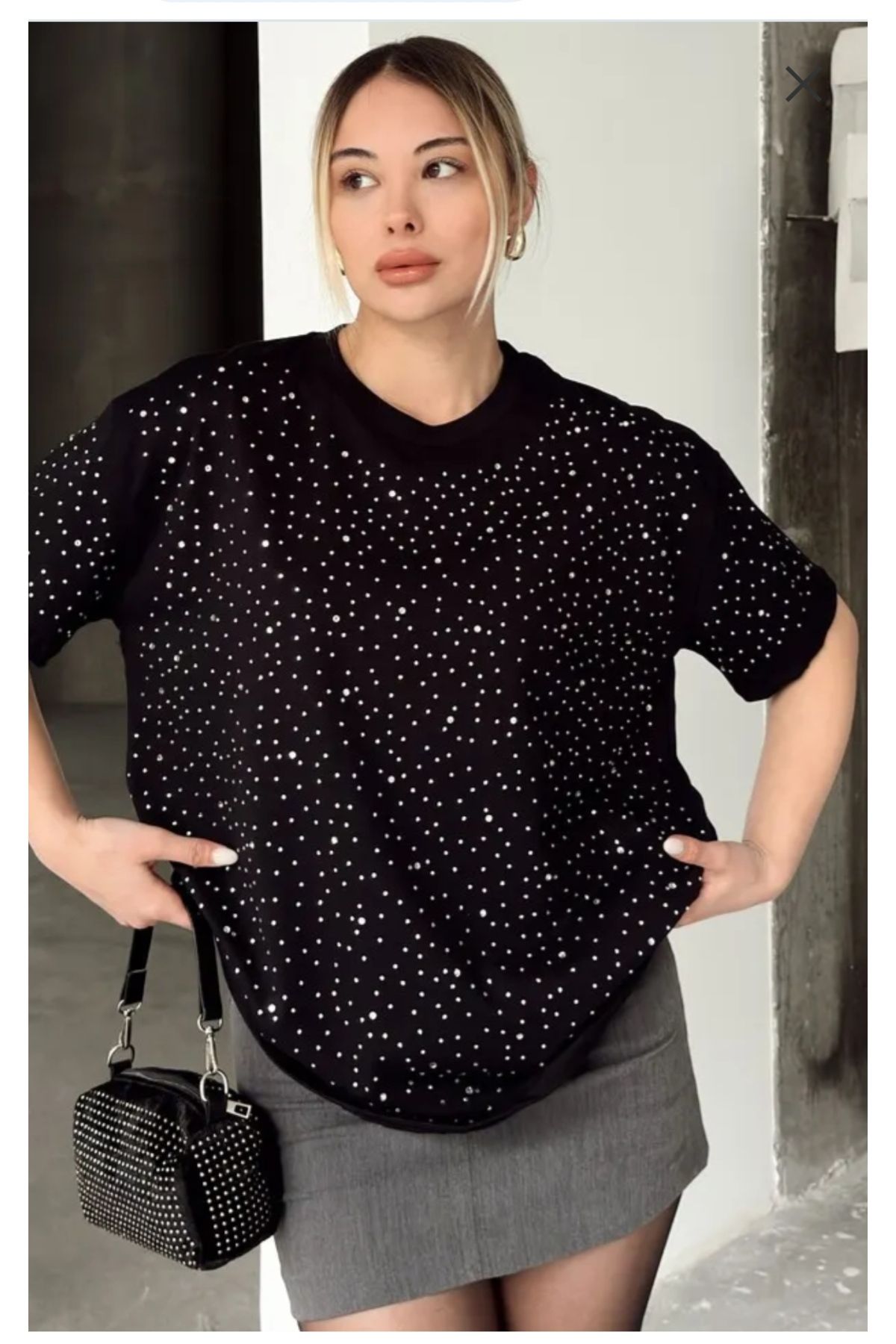 PEKA Kadın bisiklet yaka taşlı T-shirt