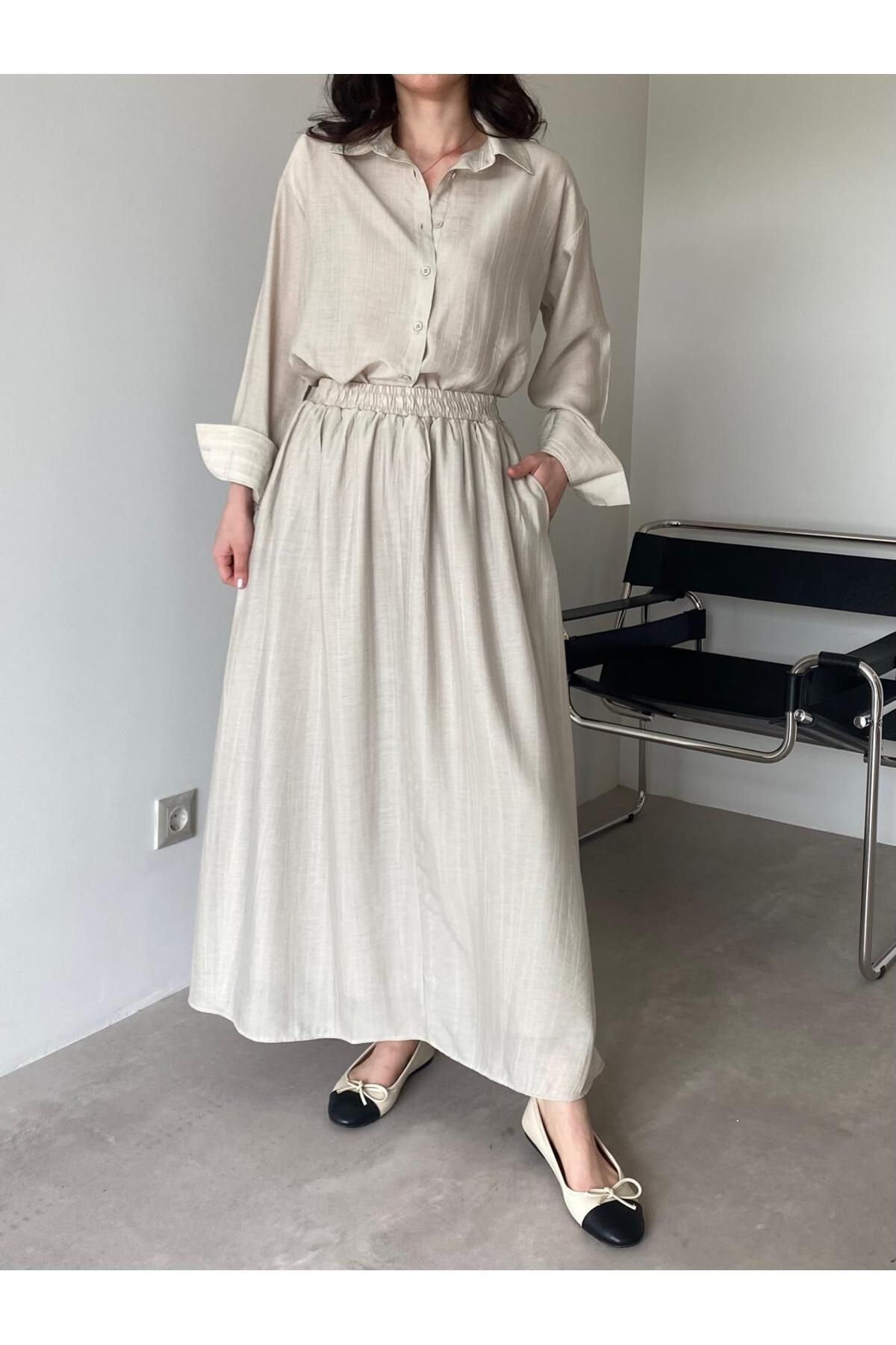 Bade Butik Costum Cu Fustă Casual De Culoare Piatră Femeie - S