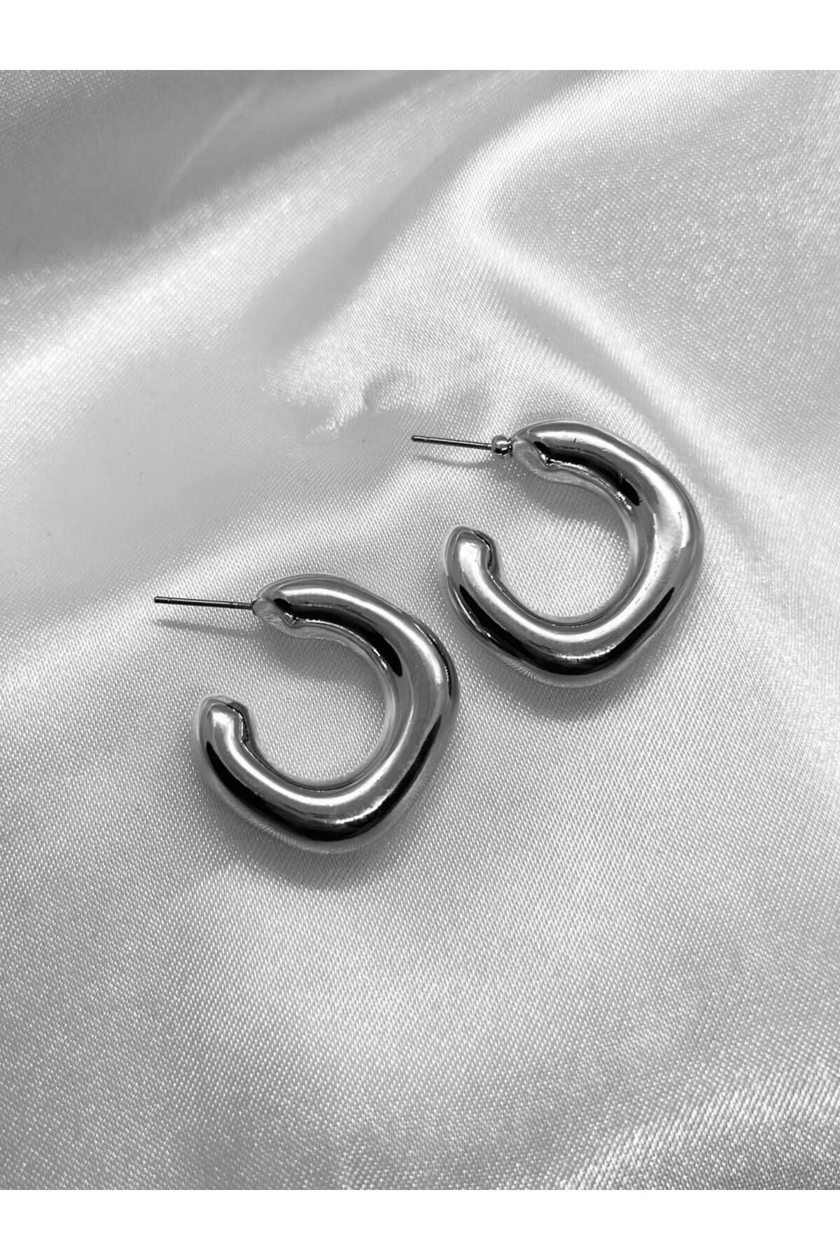 lysiaaccessory Silver Ezme Plaka Küpe