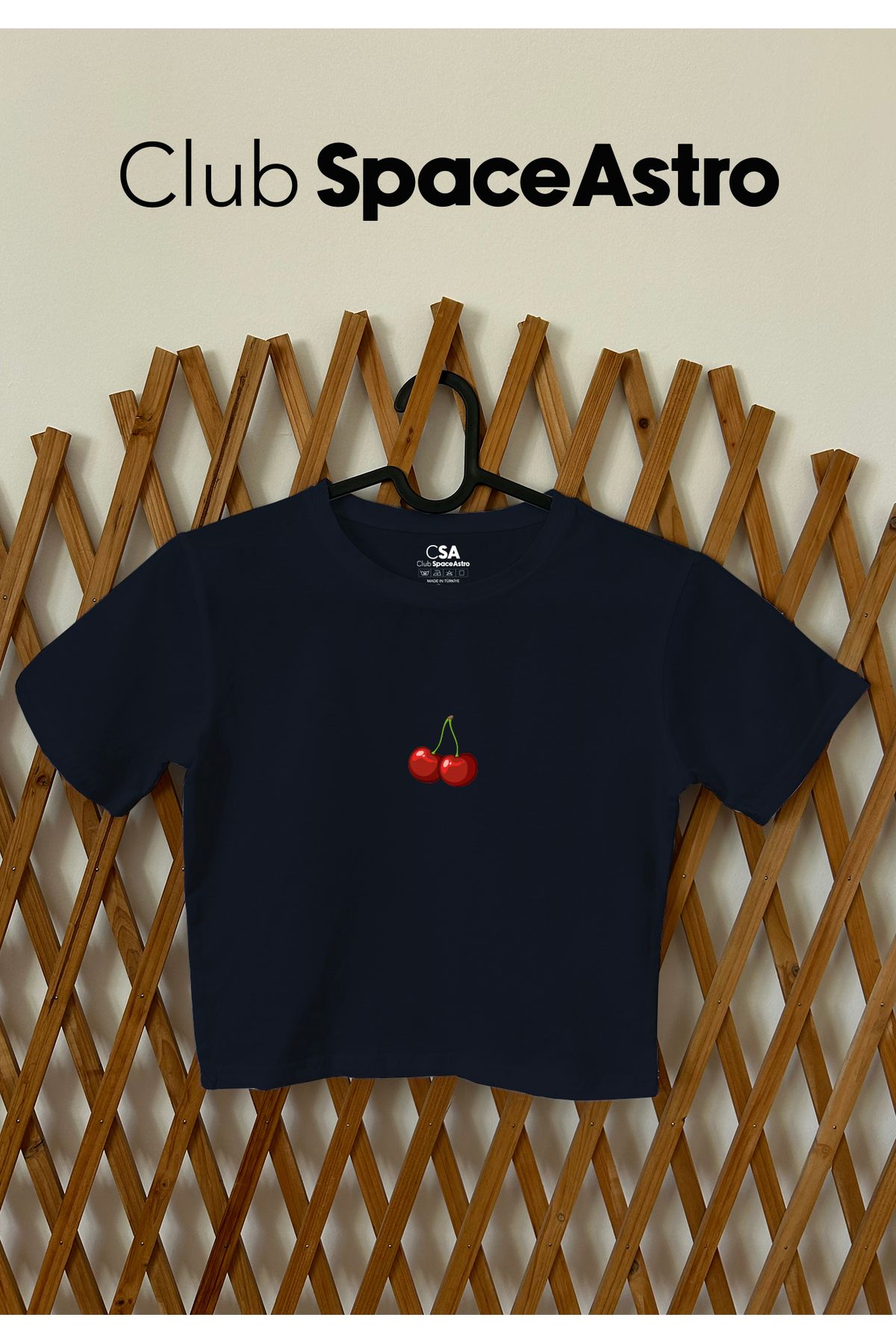 ClupSpaceAstro Cherry Baskılı Pamuklu Likralı Bisiklet Yaka Crop Kadın Üst