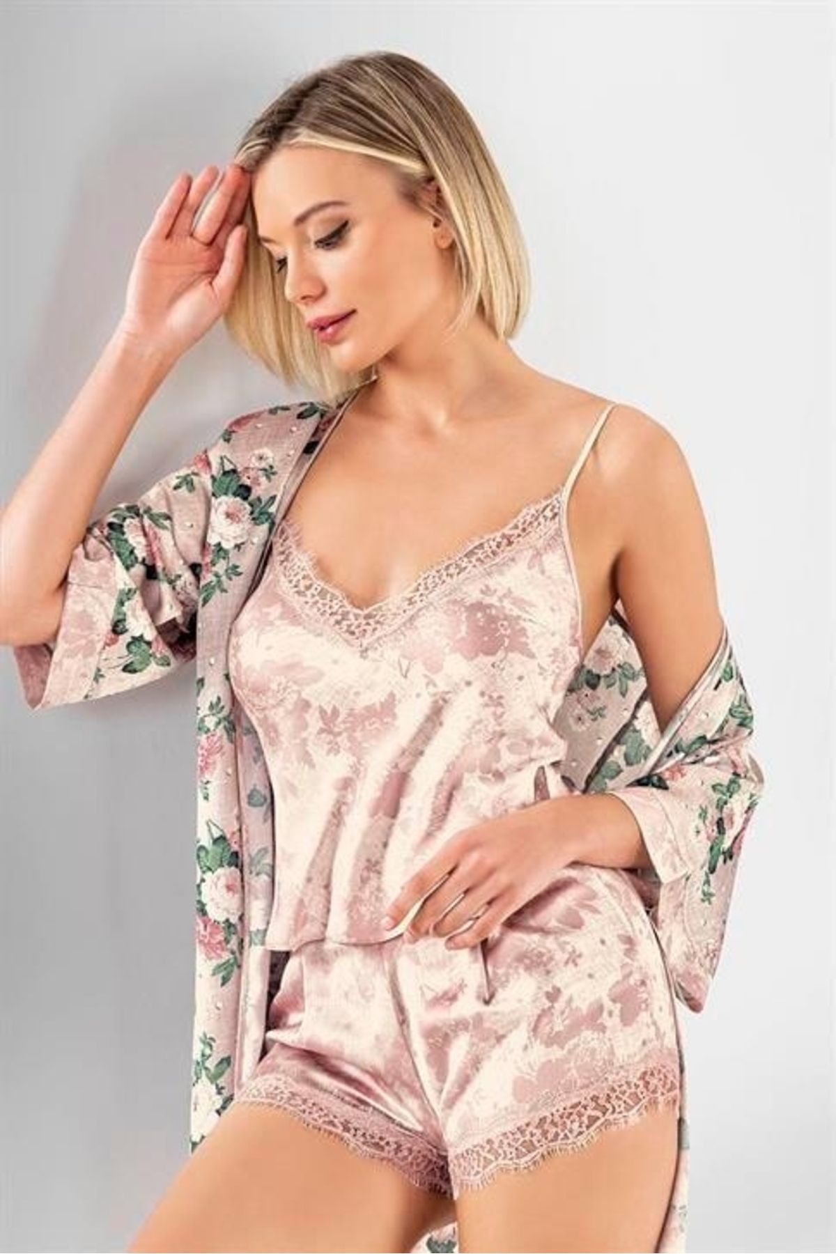 Moda Şahsenem 3'lü Şort Takımı Desenli
