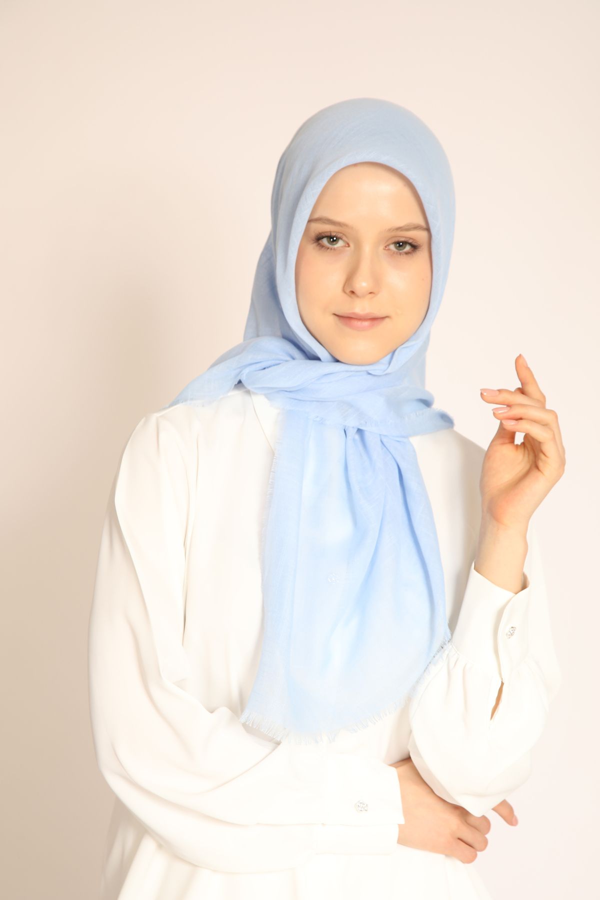BERCHEM SCARF Flamlı Pamuklu Düz Renk Soft Eşarp – Terletmeyen, Kaymaz, Mevsimlik Rahat Kullanım