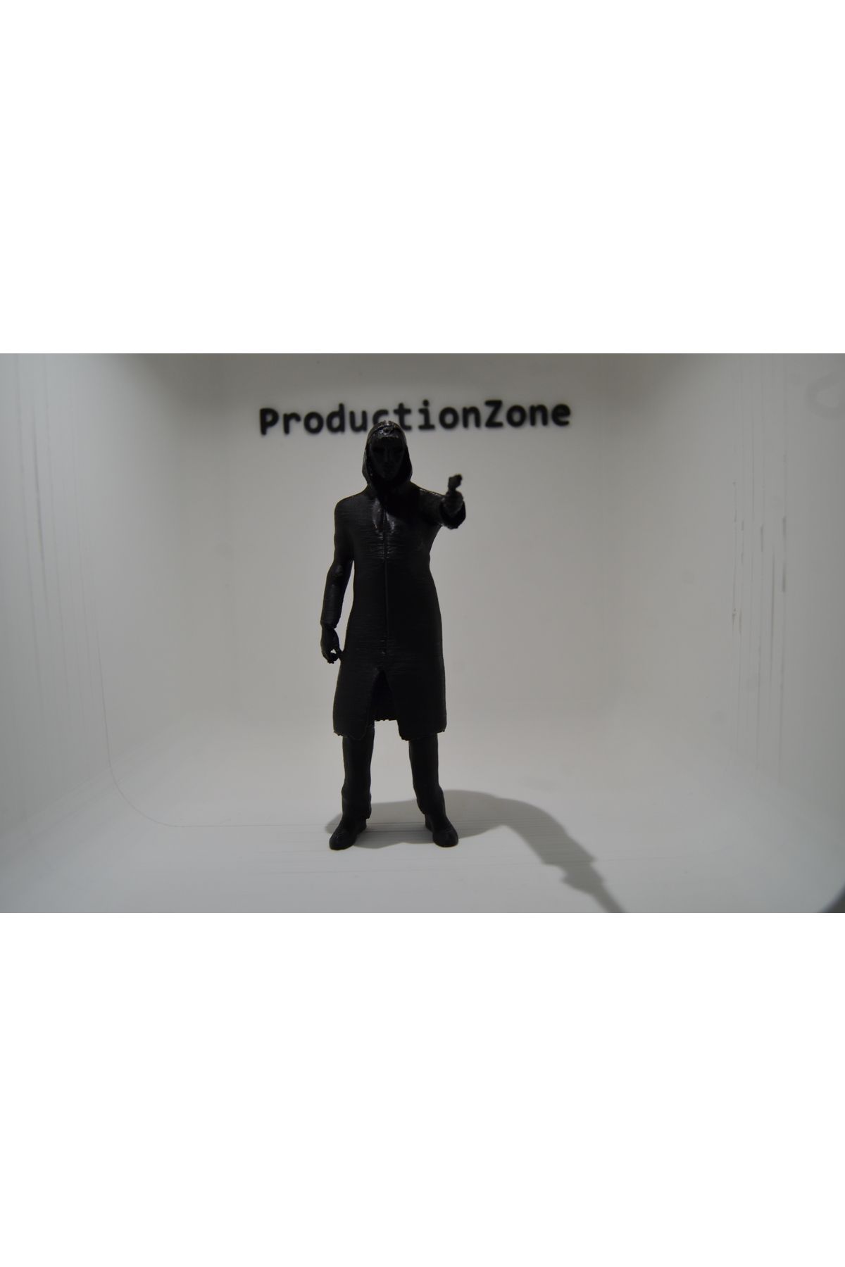 ProductionZone Squid Game Frontman Figür