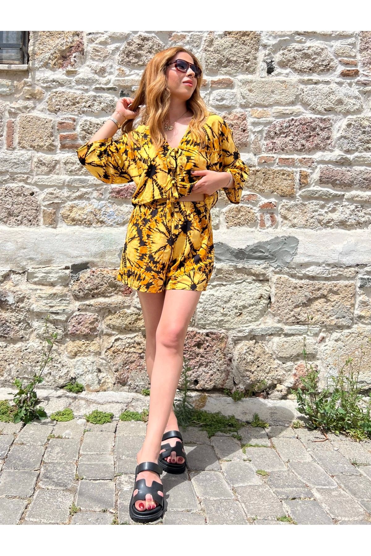 İrka Moda Desenli Kimono Şortlu Takım Sarı