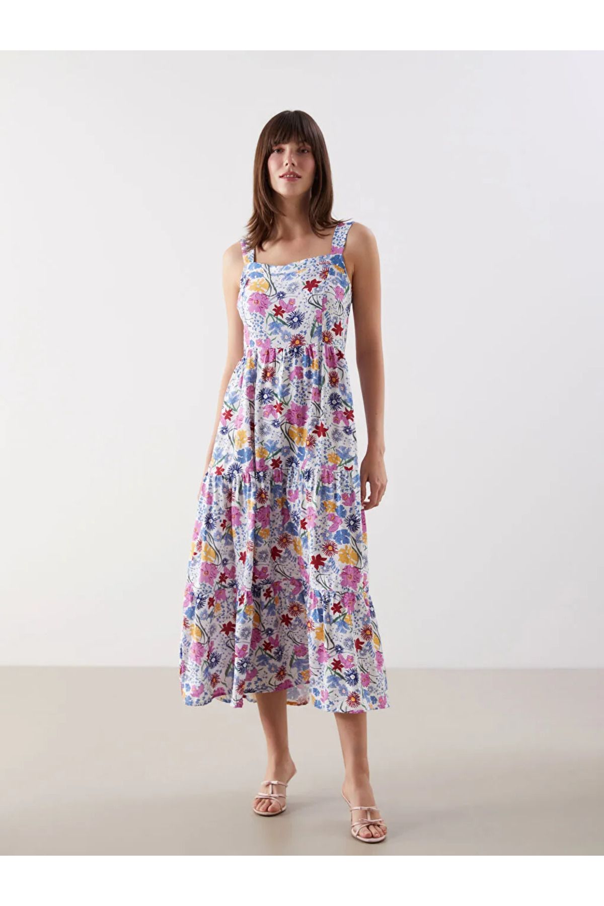 LC Waikiki LCW Comfort Karişik Kare Yaka Çiçekli Poplin Elbise