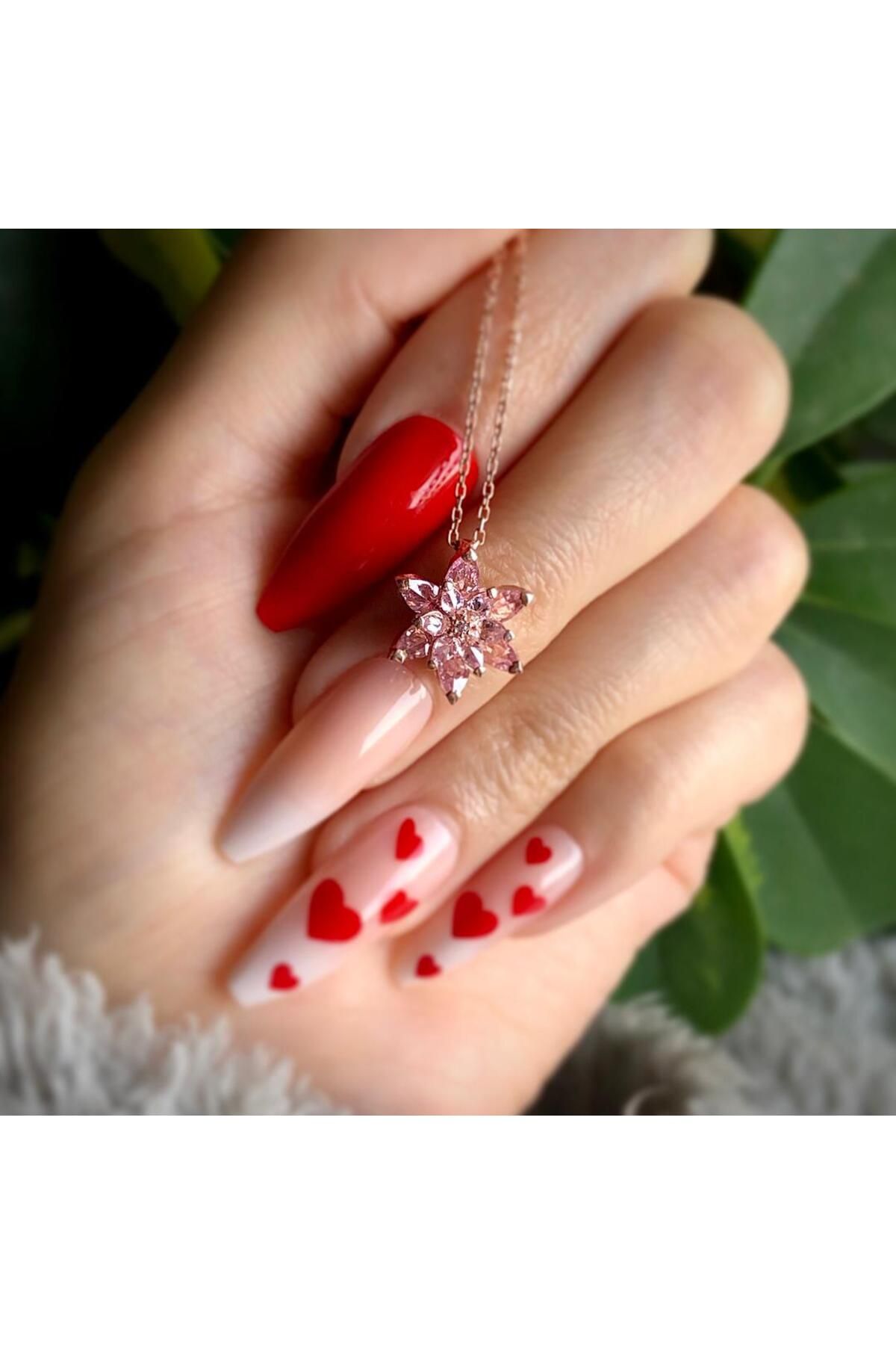 MODA Modahilye 925 Ayar Gümüş Lotus Çiçeği Pembe Taşlı Tasarım Rose Gold Kolye