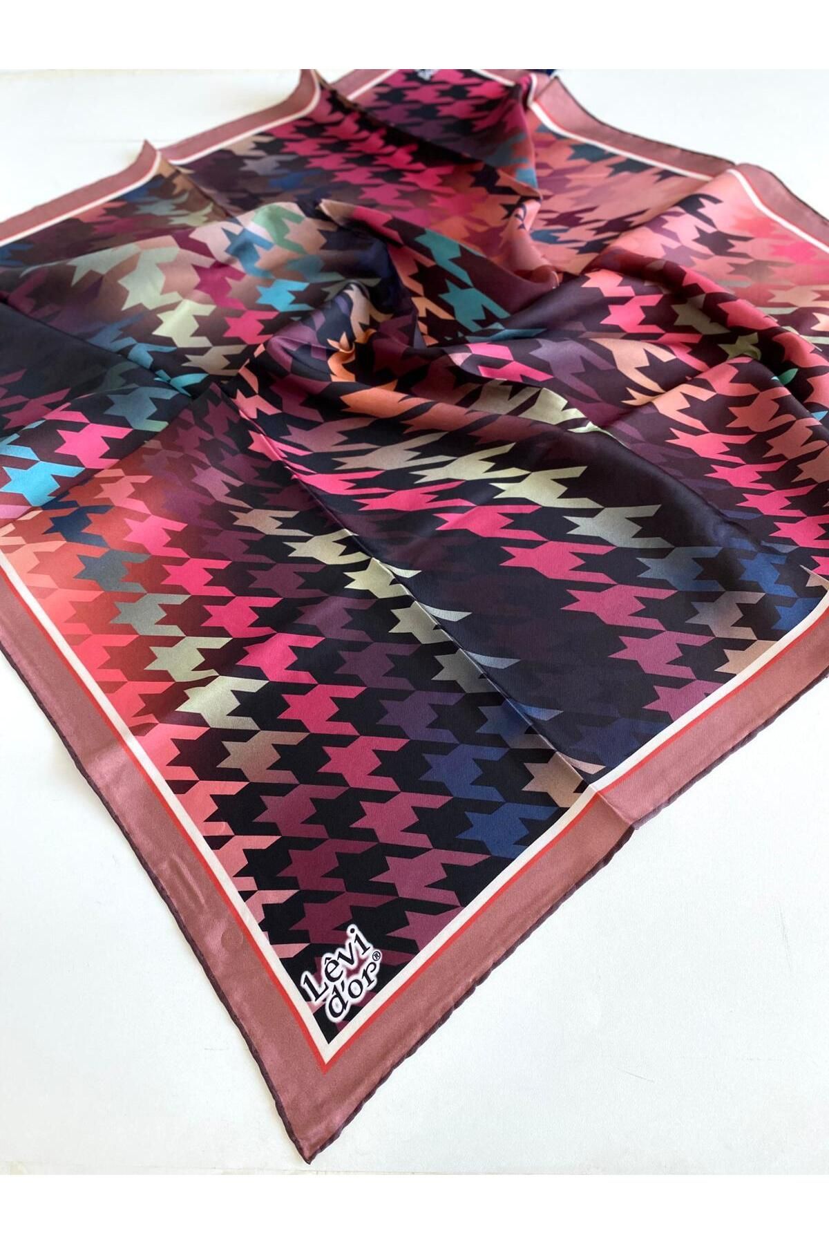 Levidor Tivil İpek Eşarp 46960 Pembe Karışık Desen