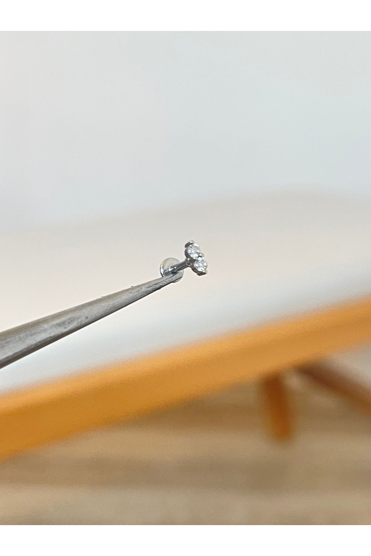 Rupen Kraft 316 L Çift Kristal Taşlı Kıkırdak Helix Piercing Dudak Tragus Piercingi