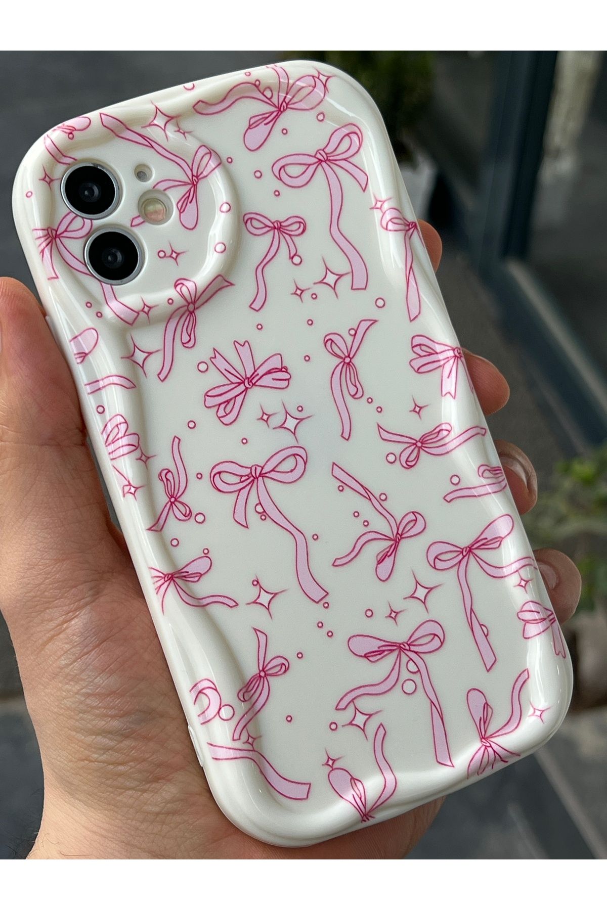 EDELFU iPhone 11 için Desenli Yanları Dalgalı Silikon Kapak Koruyucu ve Darbeye Dayanıklı Kılıf
