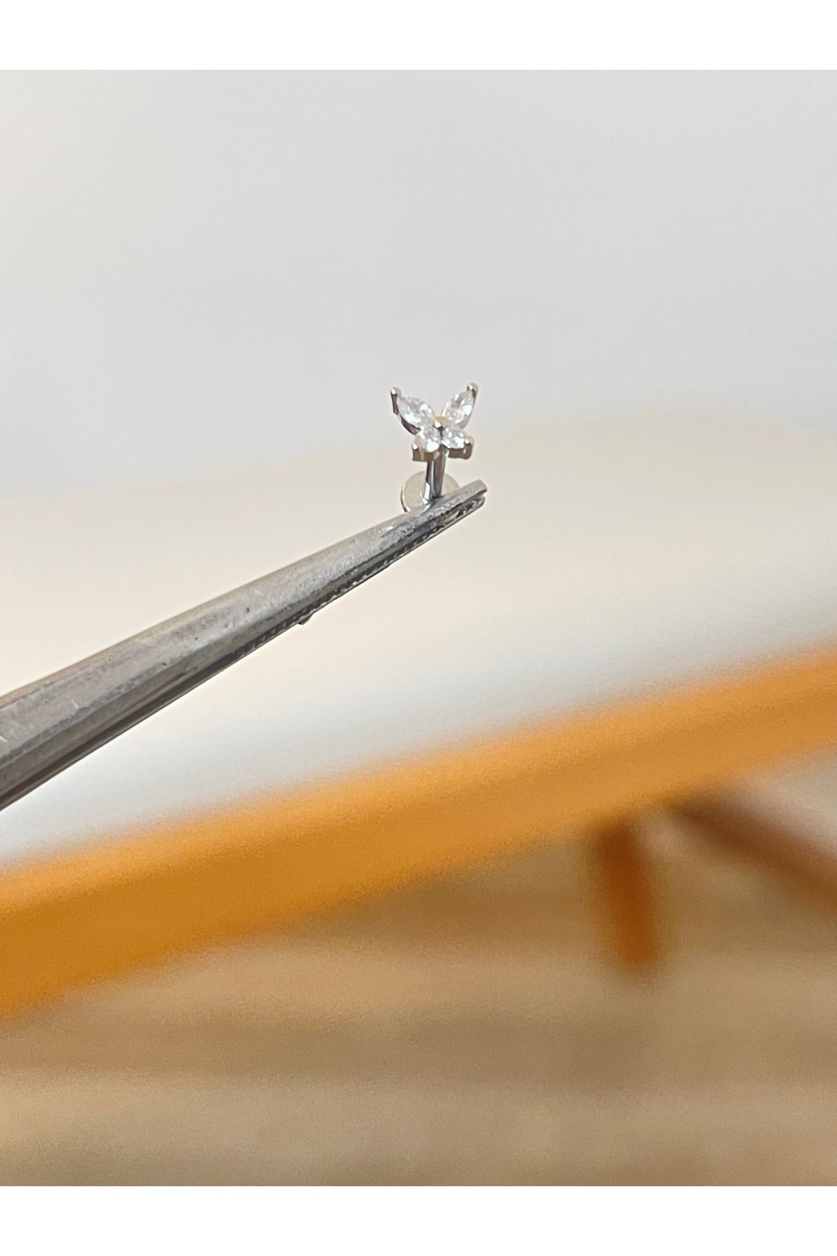 Rupen Kraft 316 L Cerrahi Çelik Zirkon Taşlı Kelebek Modeli Conch Kıkırdak Helix Dudak Tragus Piercingi