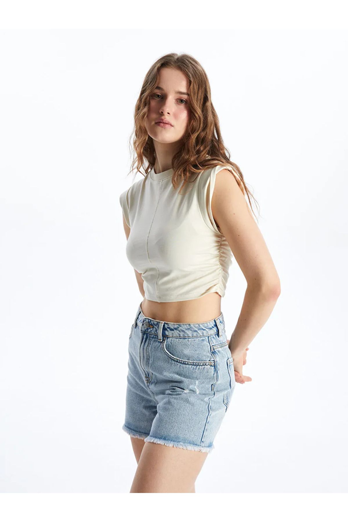 LC Waikiki XSIDE Bej Bisiklet Yaka Kadın Crop