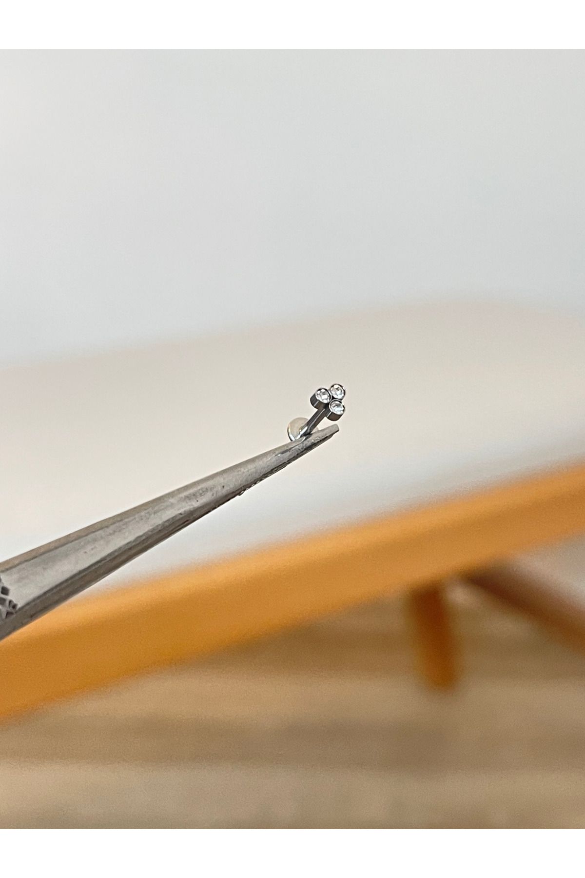 Rupen Kraft 316 L Cerrahi Çelik 3 Taşlı Conch Kıkırdak Helix Dudak Tragus Piercingi