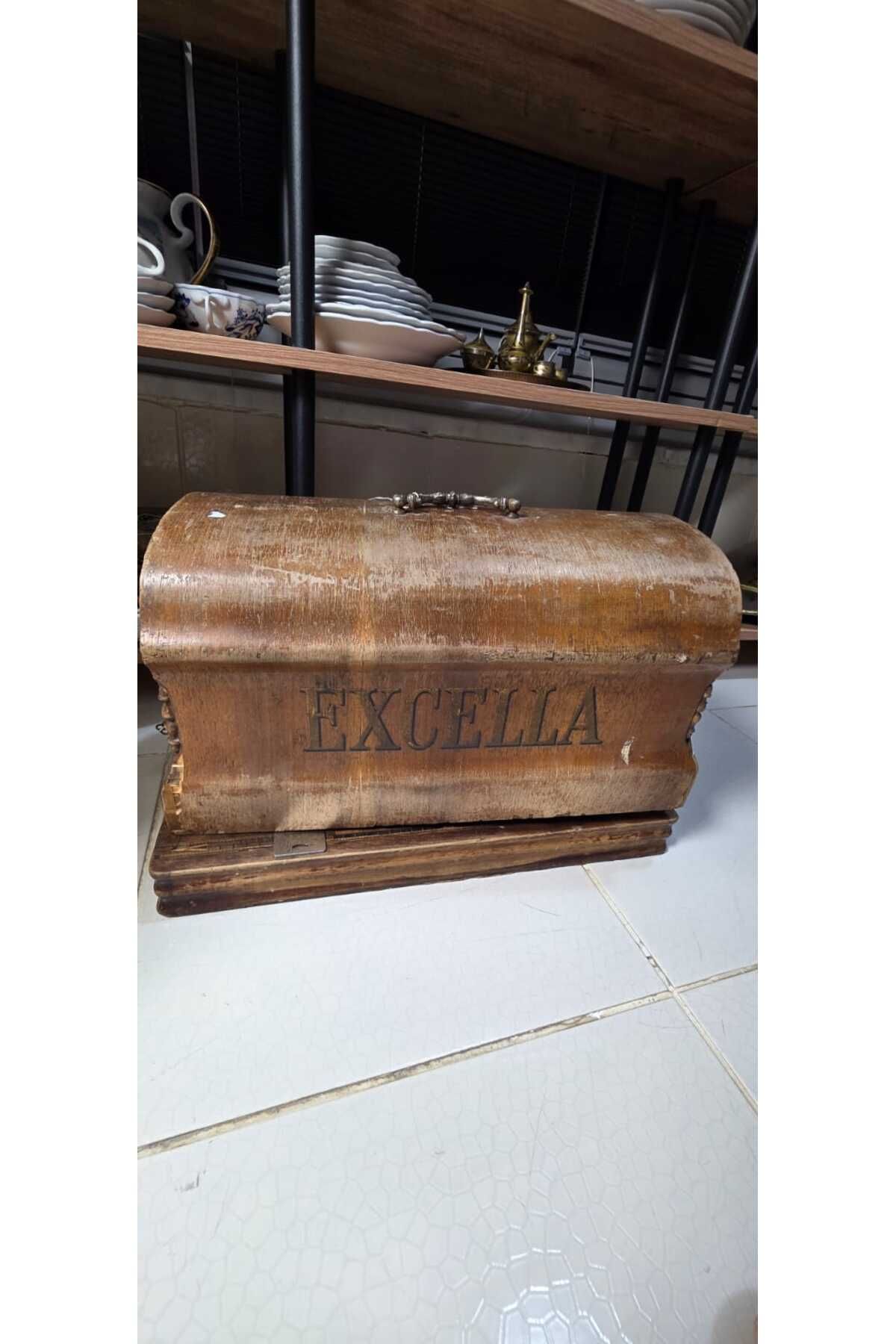Excella Antika Excella Dikiş Makinası Orjınal Kutulu