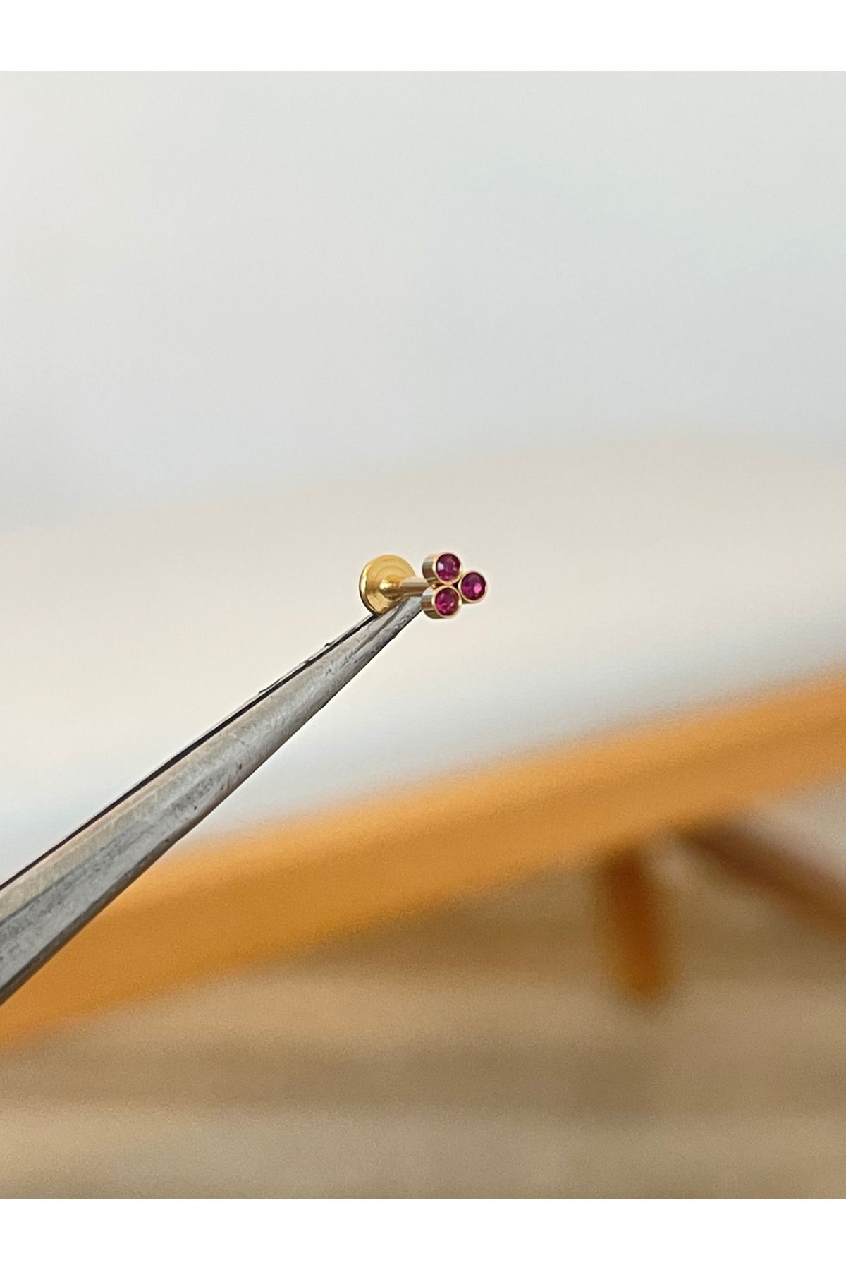 Rupen Kraft 316 L Cerrahi Çelik 3 Mor Taşlı Conch Kıkırdak Helix Dudak Tragus Piercingi