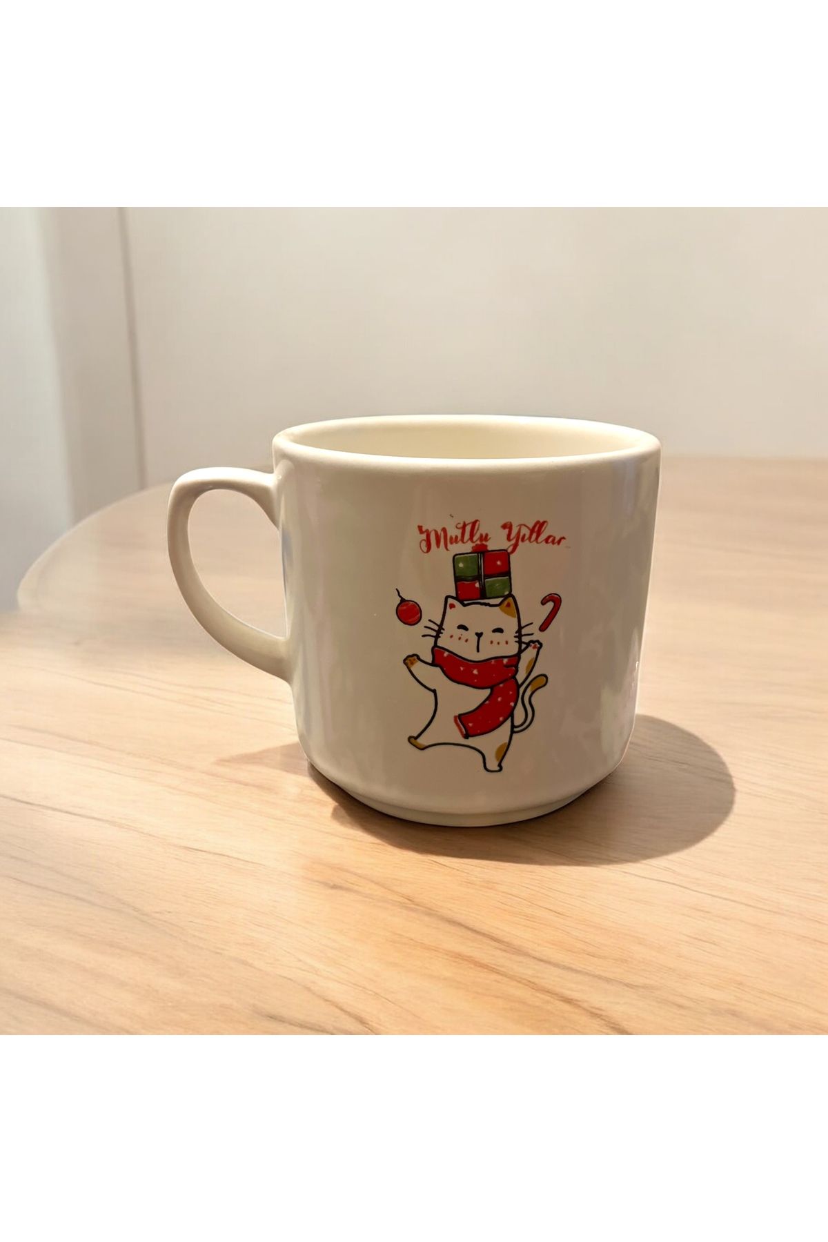 Giftorium Group Dans Eden Kedi Yılbaşı Konsepti Kupa Bardak Mug 200 Ml