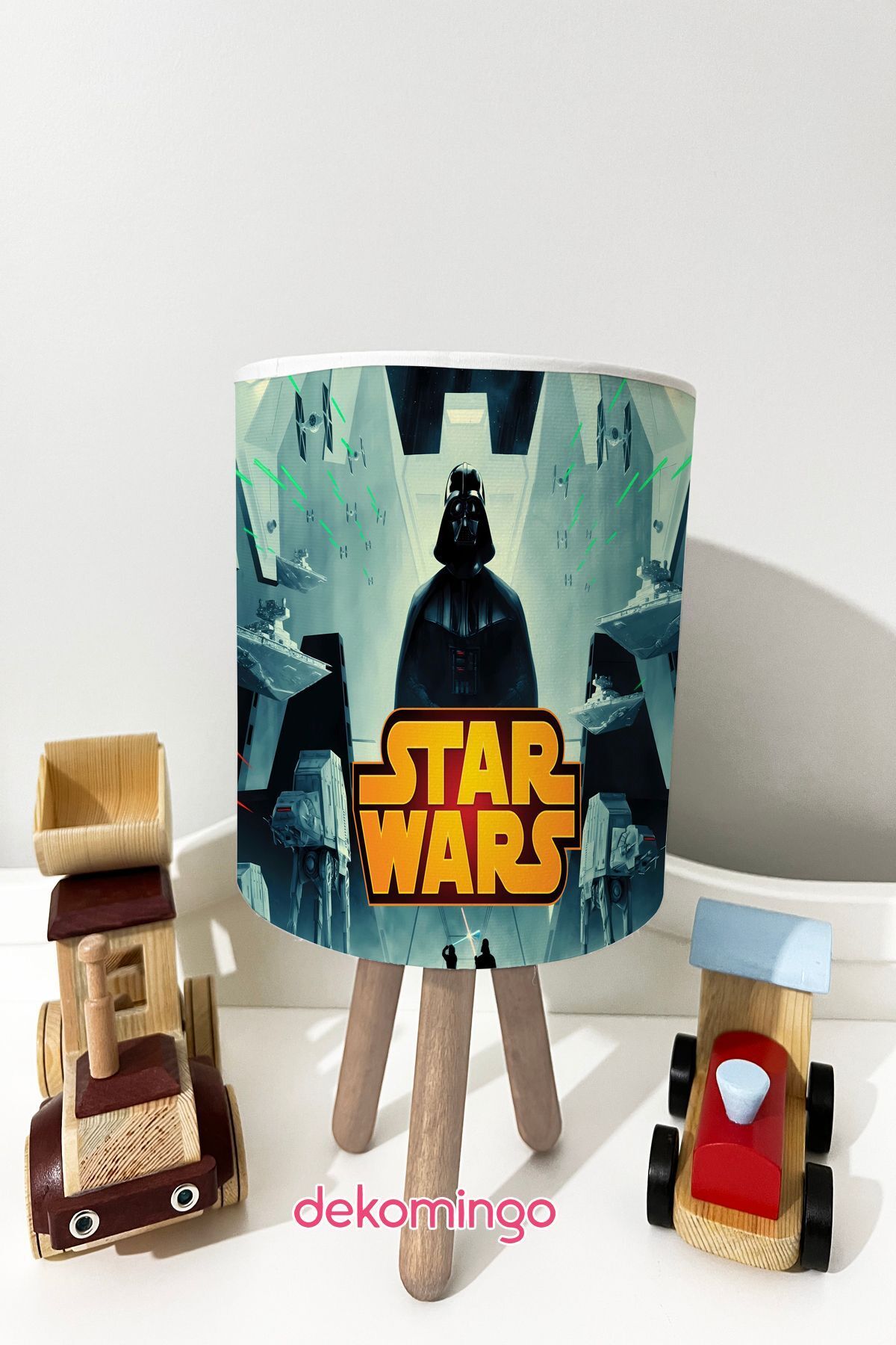 teknotrust STAR WARS BEBEK VE ÇODUK ODASI ABAJUR