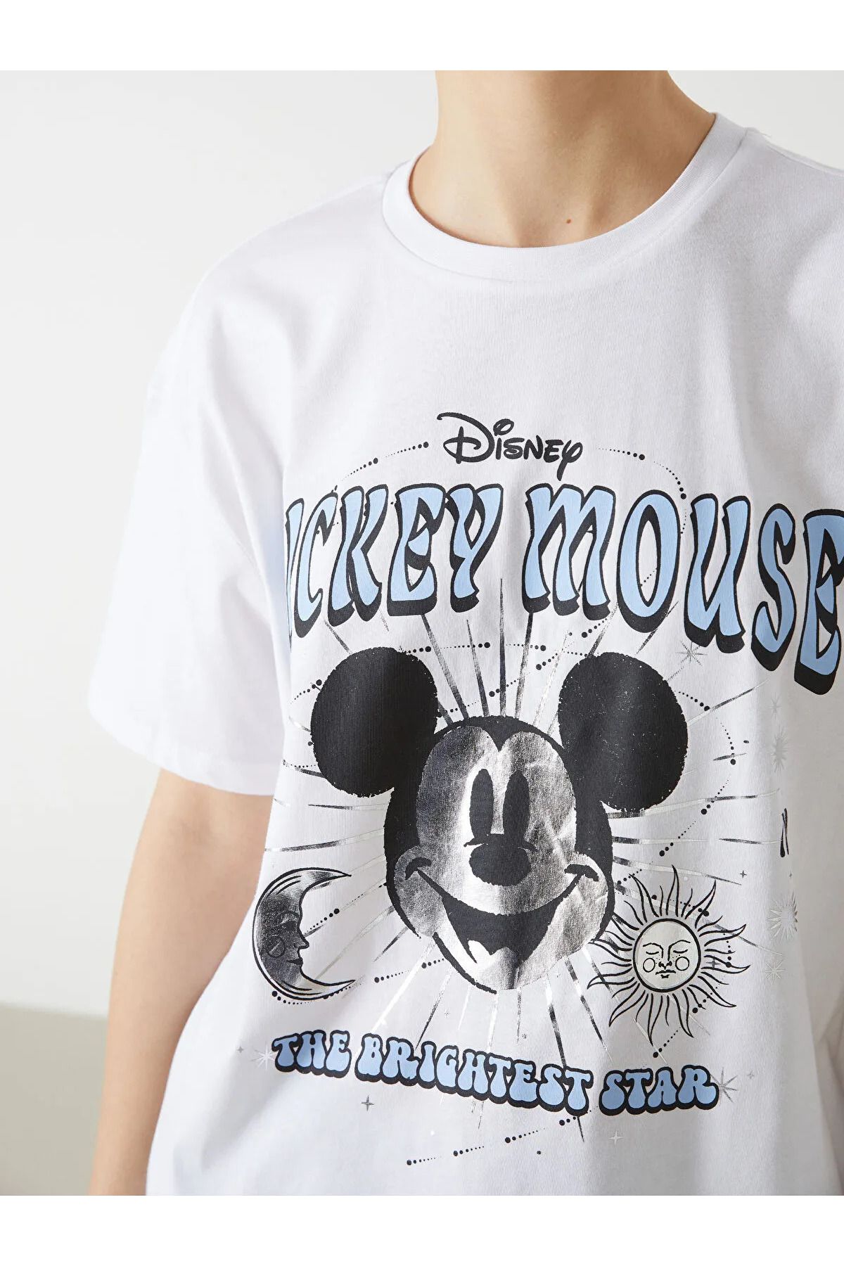LC Waikiki Bisiklet Yaka Mickey Mouse Baskılı Kadın Tişört