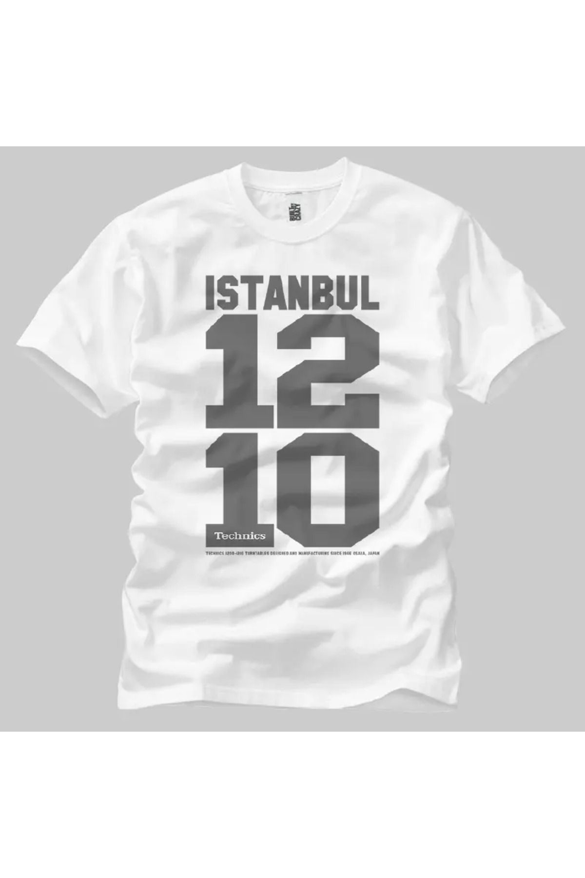 Built By Crazy Technics 1210 Istanbul Unisex Tişört