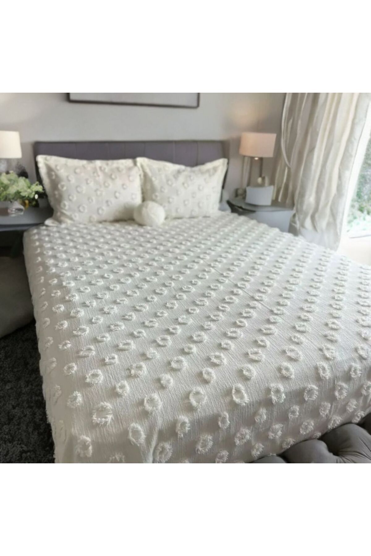 Salteks Çift Kişilik Ponpon Desenli Yatak Örtüsü Takımı 3 Parça (250X260)