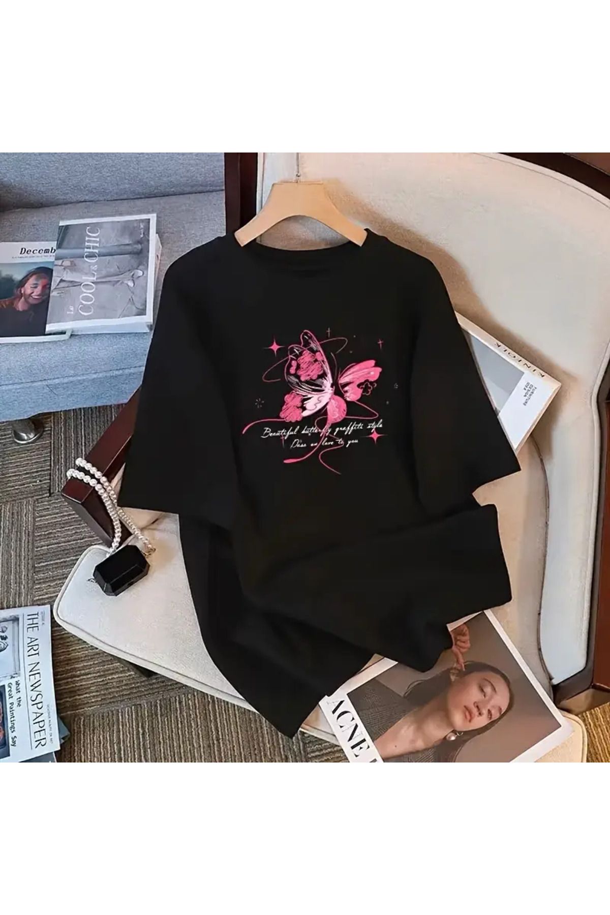 LAND MODA Kadınlar için Rahat Kelebek Baskılı T-Shirt - "Güzel Kelebek" Tasarımı,