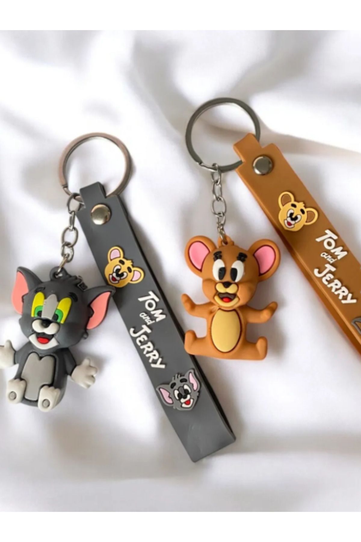 Shuttle Park 2'li Tom Ve Jerry 3D Silikon Anahtarlığı & Çanta Aksesuarı Seti Hediyelik