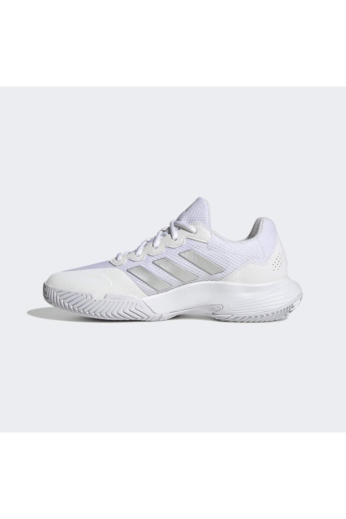 کفش تنیس سفید زنانه GameCourt 2.0 HQ8476 adidas