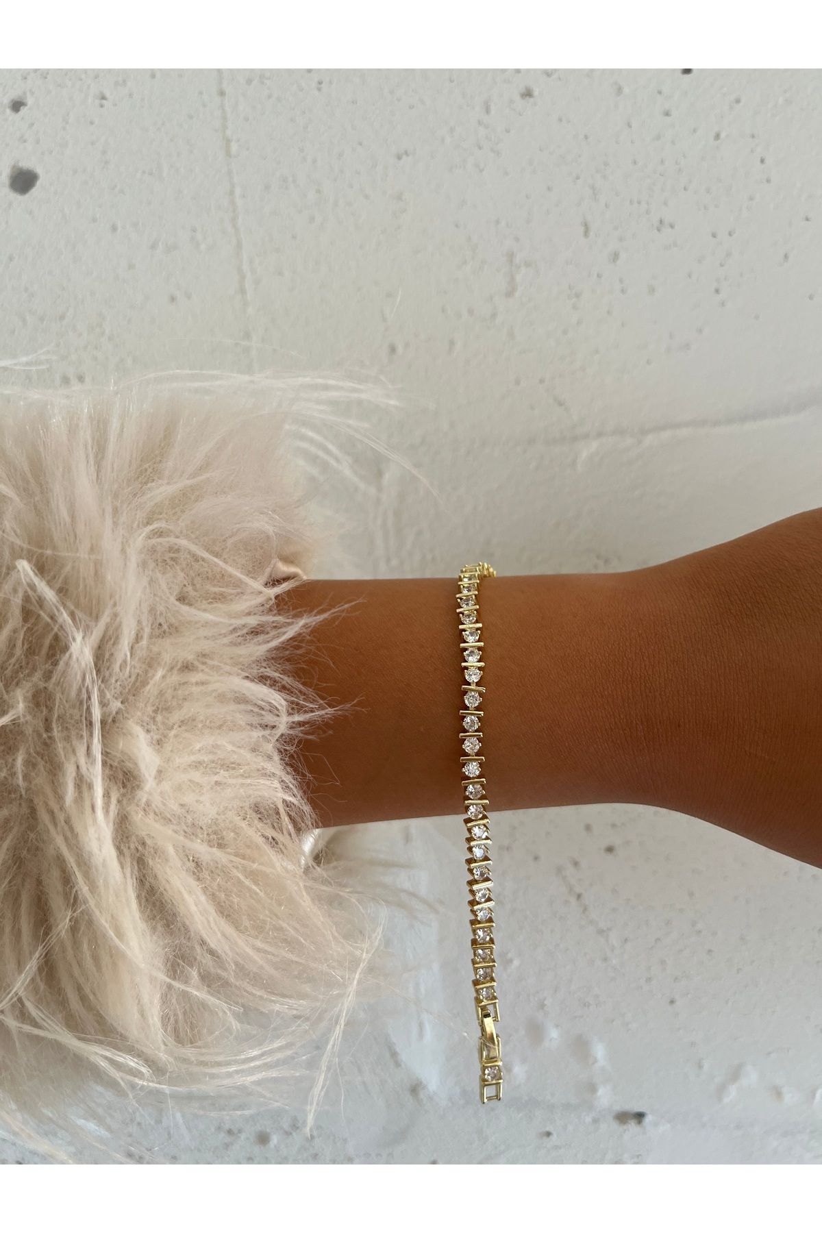 FASHİON JEWELRY Pırlanta Montür Altın Kaplama Su Yolu Bileklik 17+2 Cm