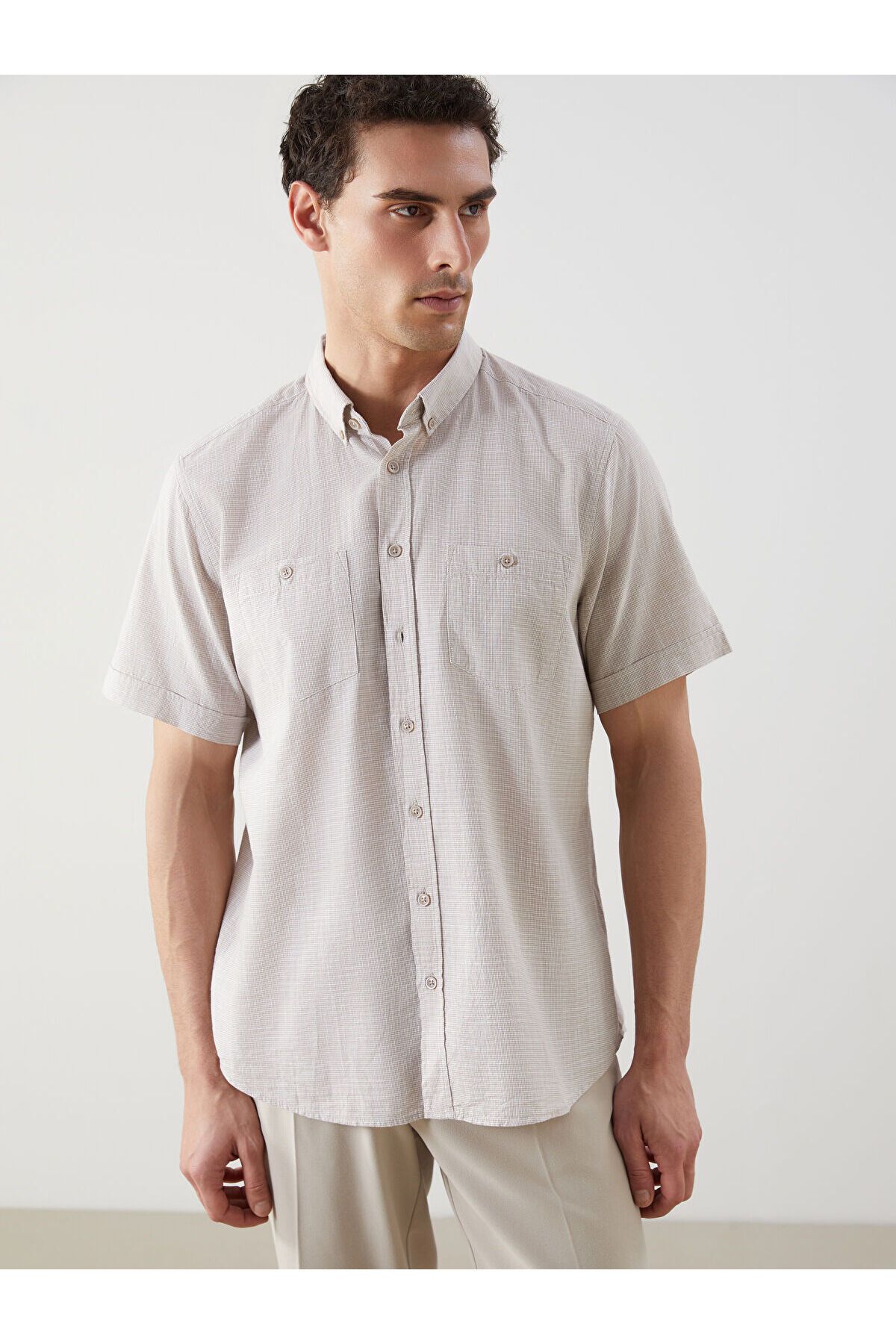 LC Waikiki Regular Fit Kısa Kollu Poplin Erkek Gömlek