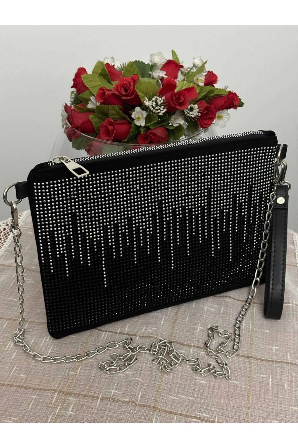 Elanore Zincir ve Taş Detaylı Kadın Clutch Çanta