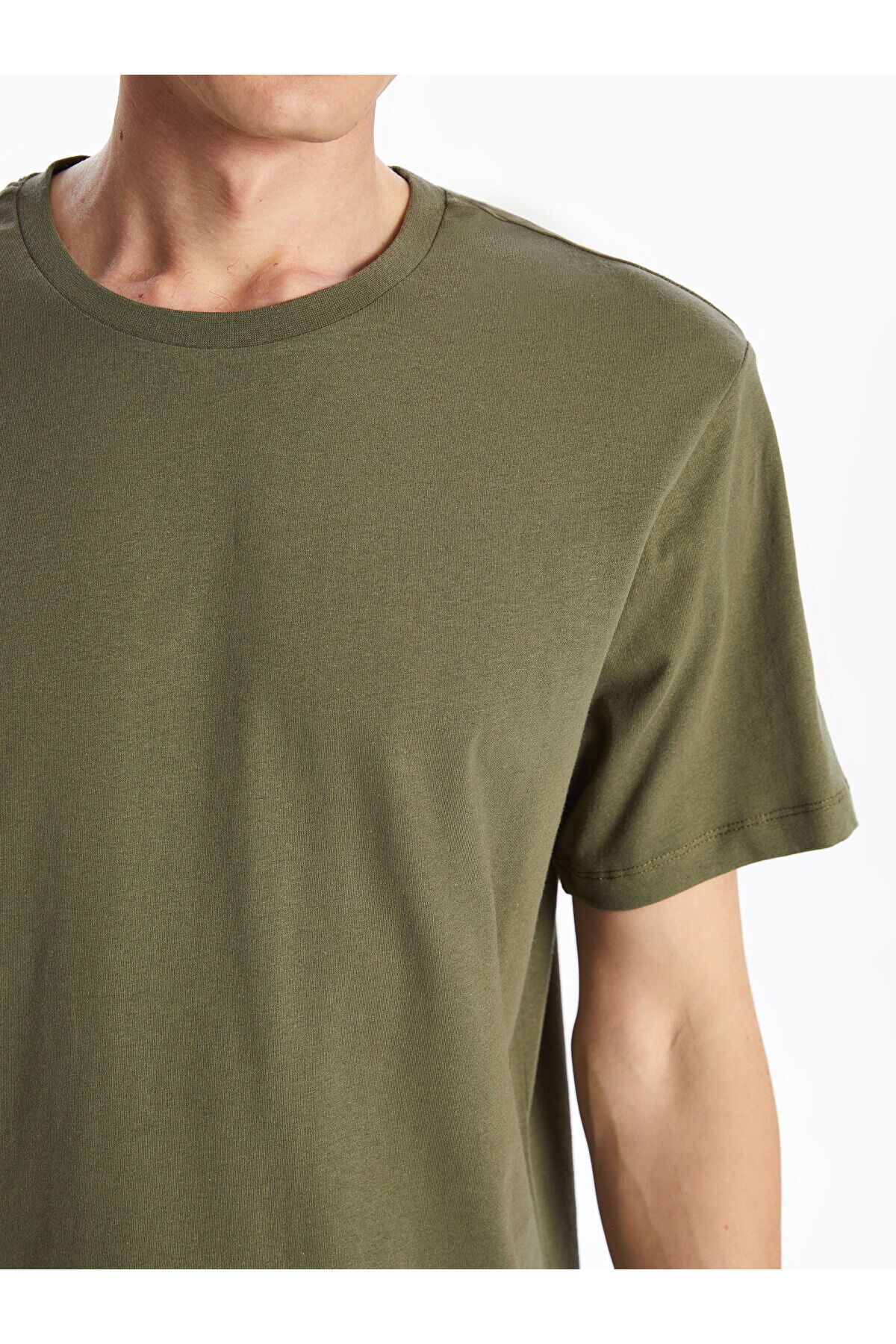 LC Waikiki-Crew Neck Combed Cotton Men's T-Shirt 3