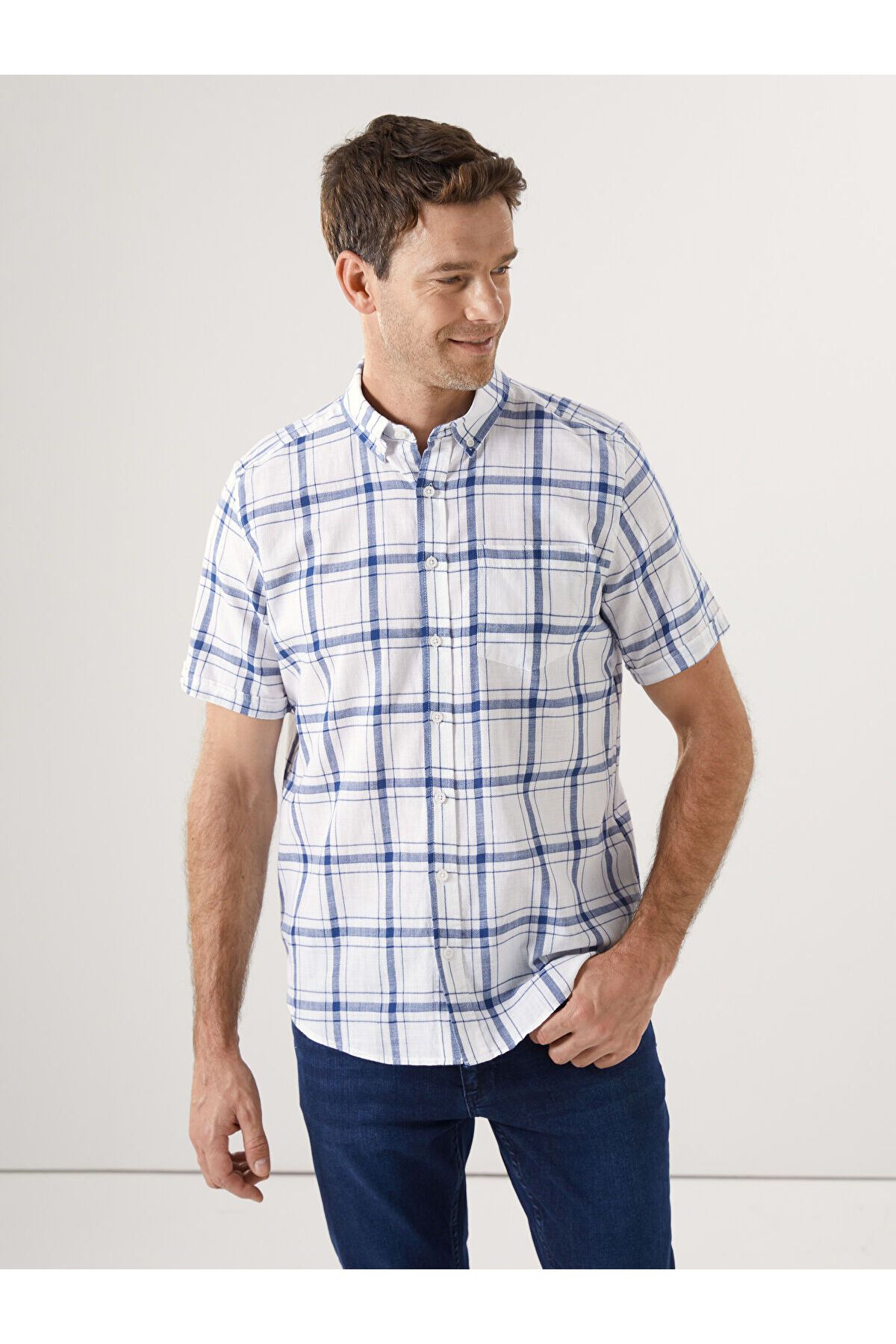 LC Waikiki Regular Fit Kısa Kollu Ekose Poplin Erkek Gömlek