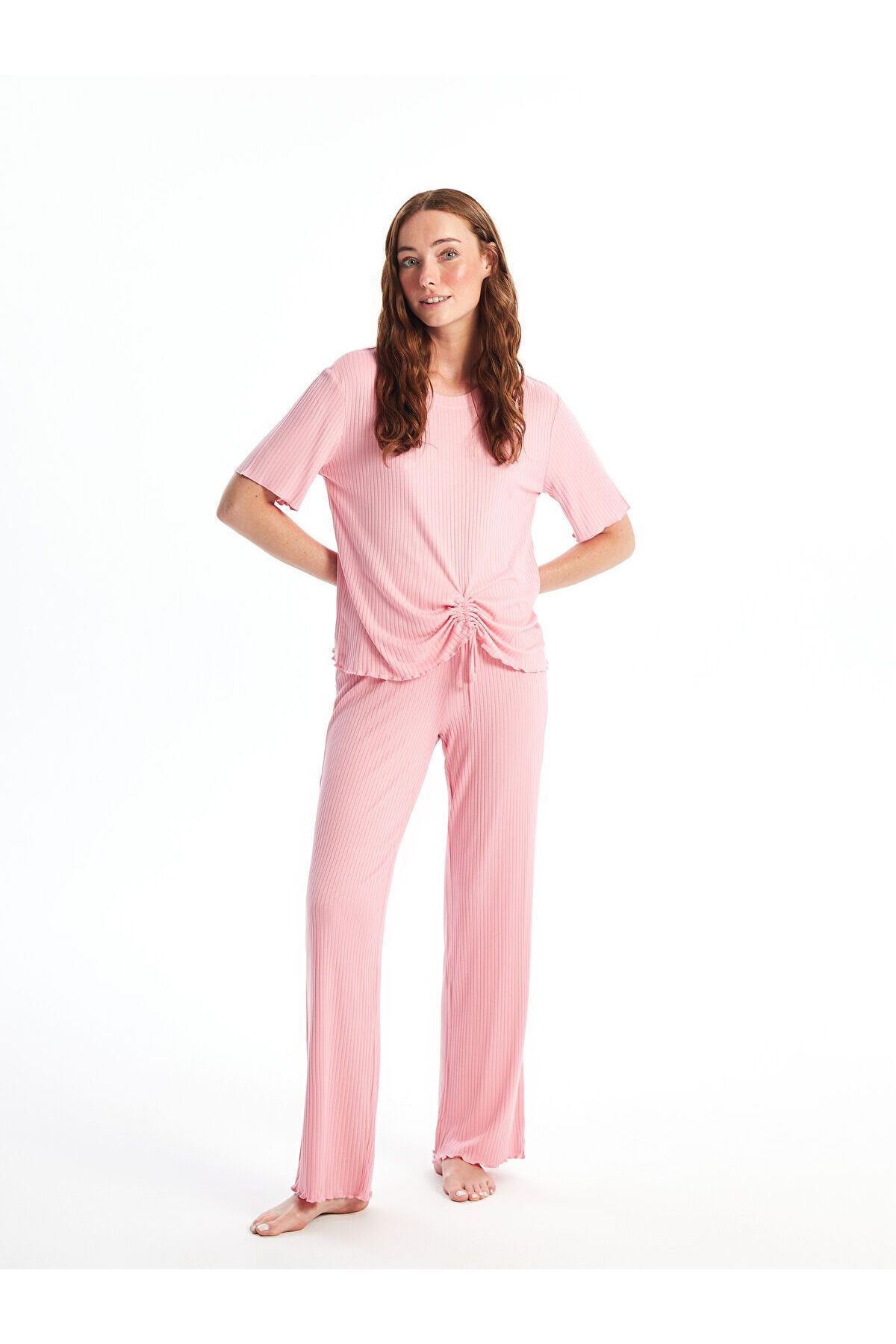 LC Waikiki Bisiklet Yaka Düz Kısa Kollu Kadın Pijama Takımı