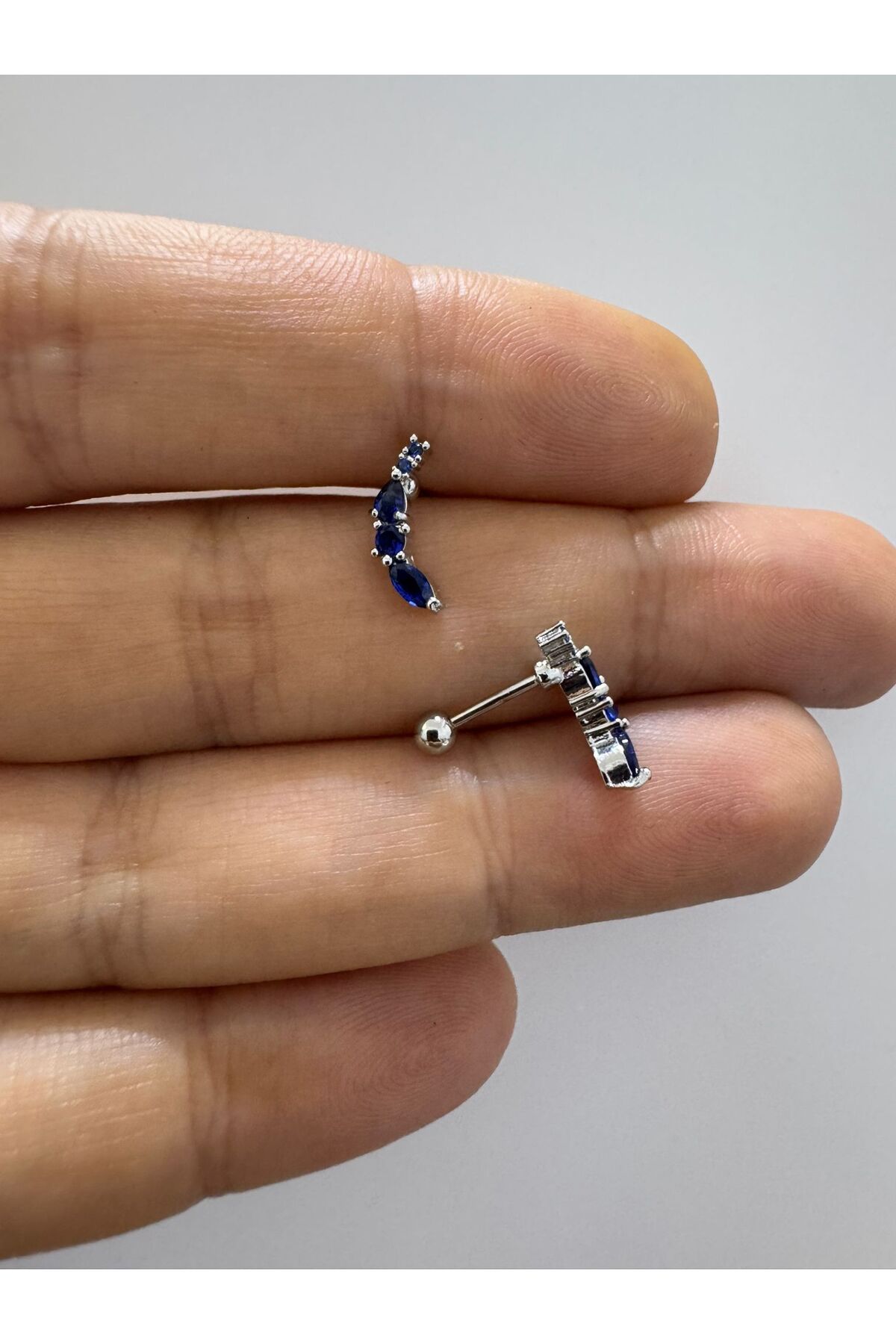 Arescollection ZİRKON TAŞLI HELİX TRAGUS LOBE UYUMLU 1 ADET PİERCİNG KÜPE