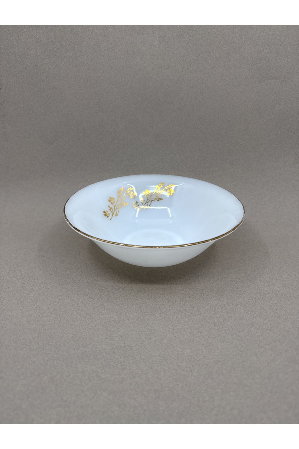 Dilşen Antika Vintage Pyrex Çiçekli Kase