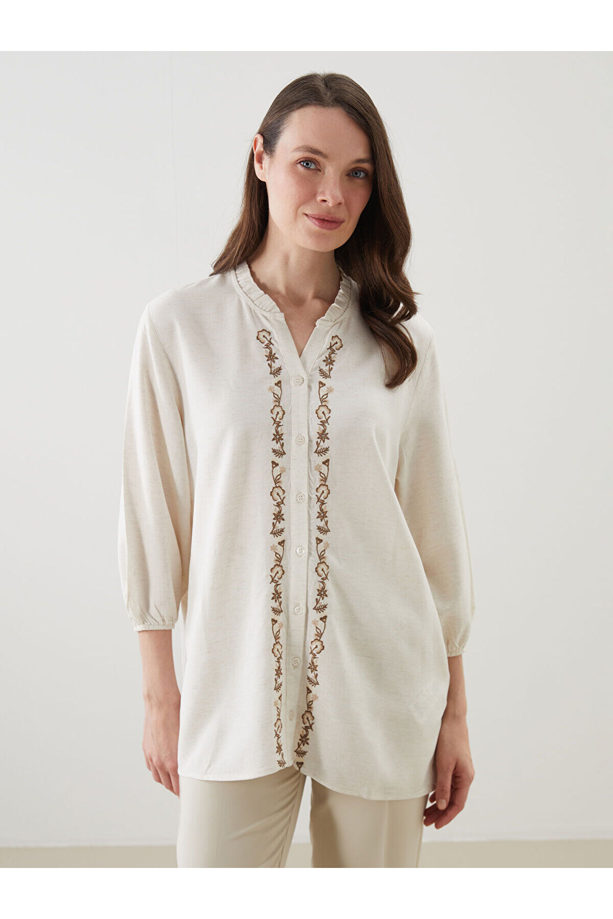 LC Waikiki-Embroidered Linen Blended Blouse with Cropped Collar 2