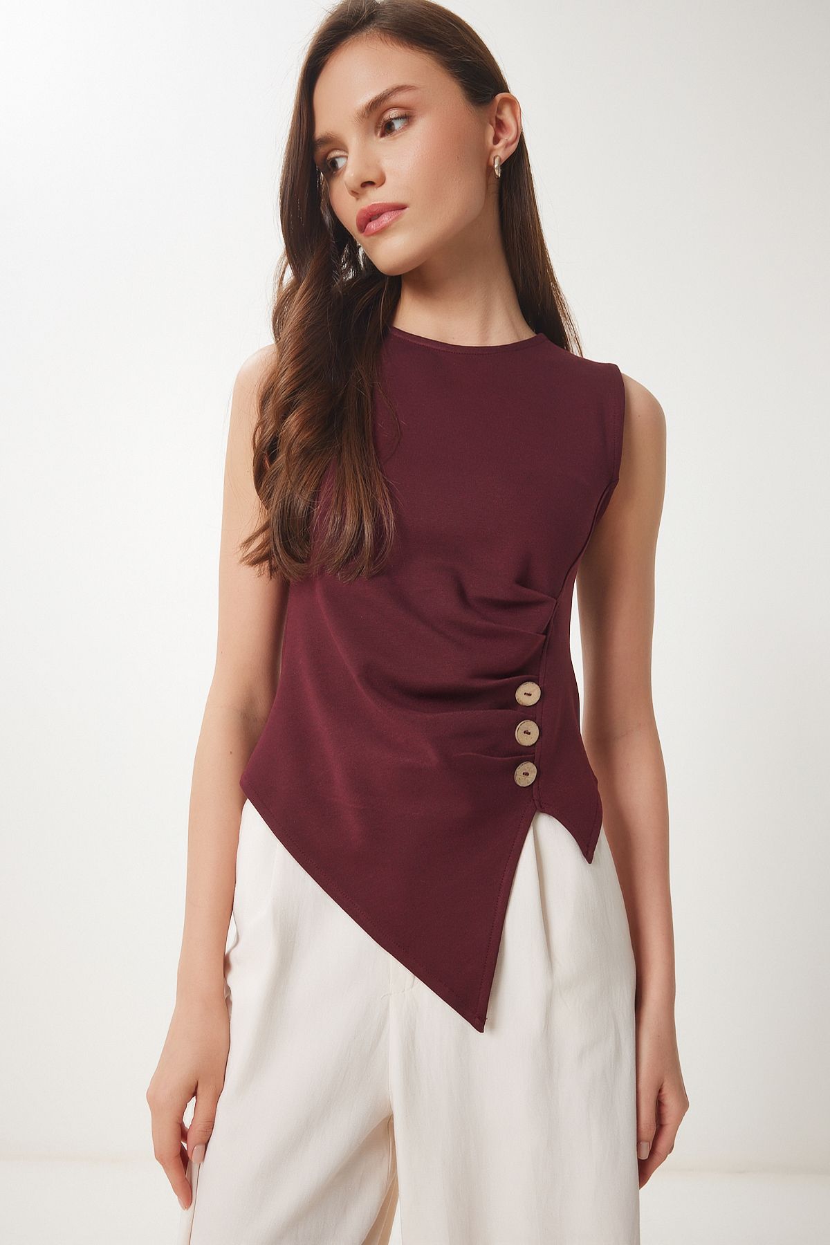 Lovelyİstanbul Düğmeli Büzgülü Asimetrik Kesim Örme Bluz BORDO LFW0006