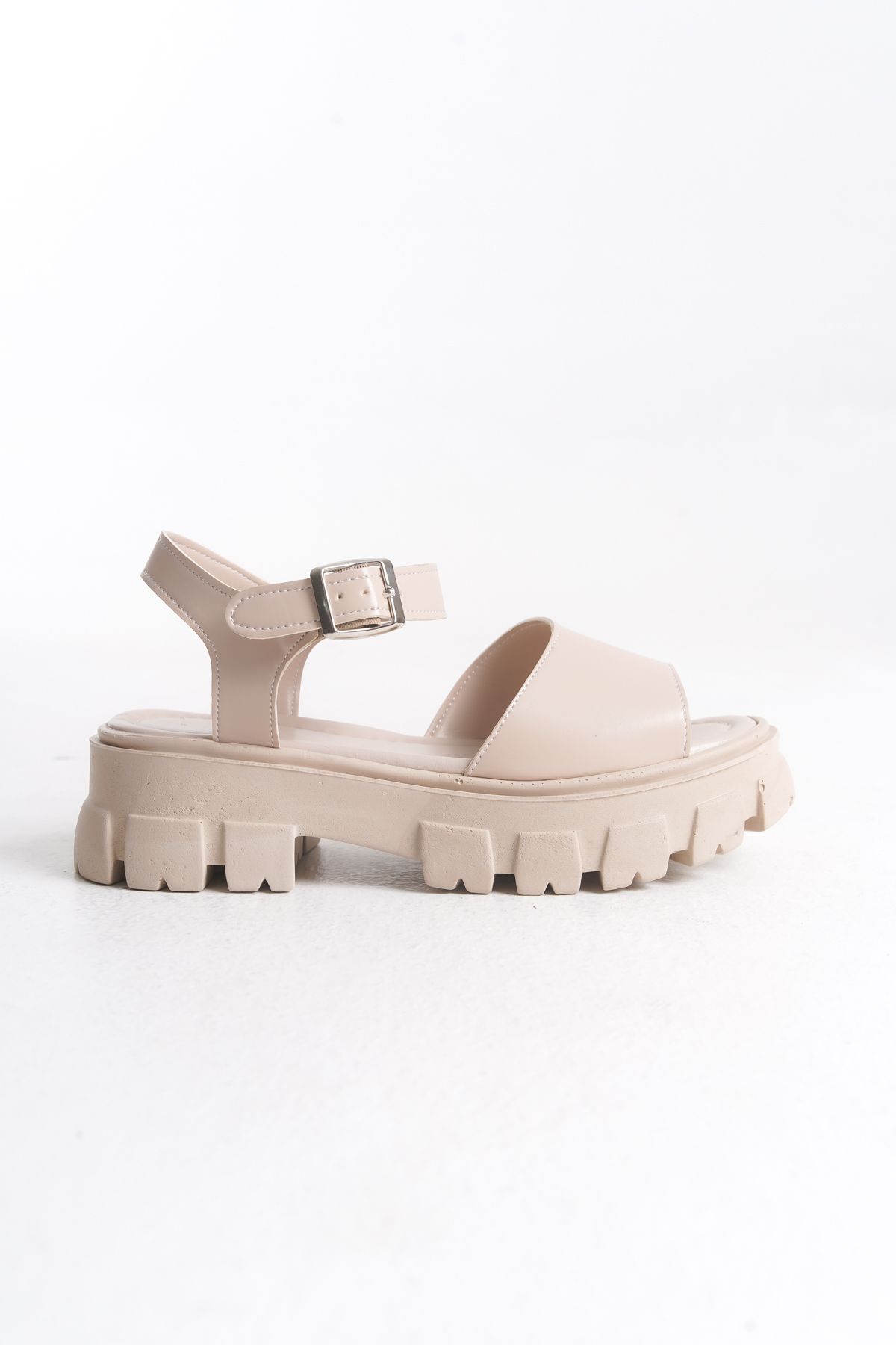 Pofi Shoes Bantlı Bilekten Bağlamalı Yüksek Taban Günlük Sandalet